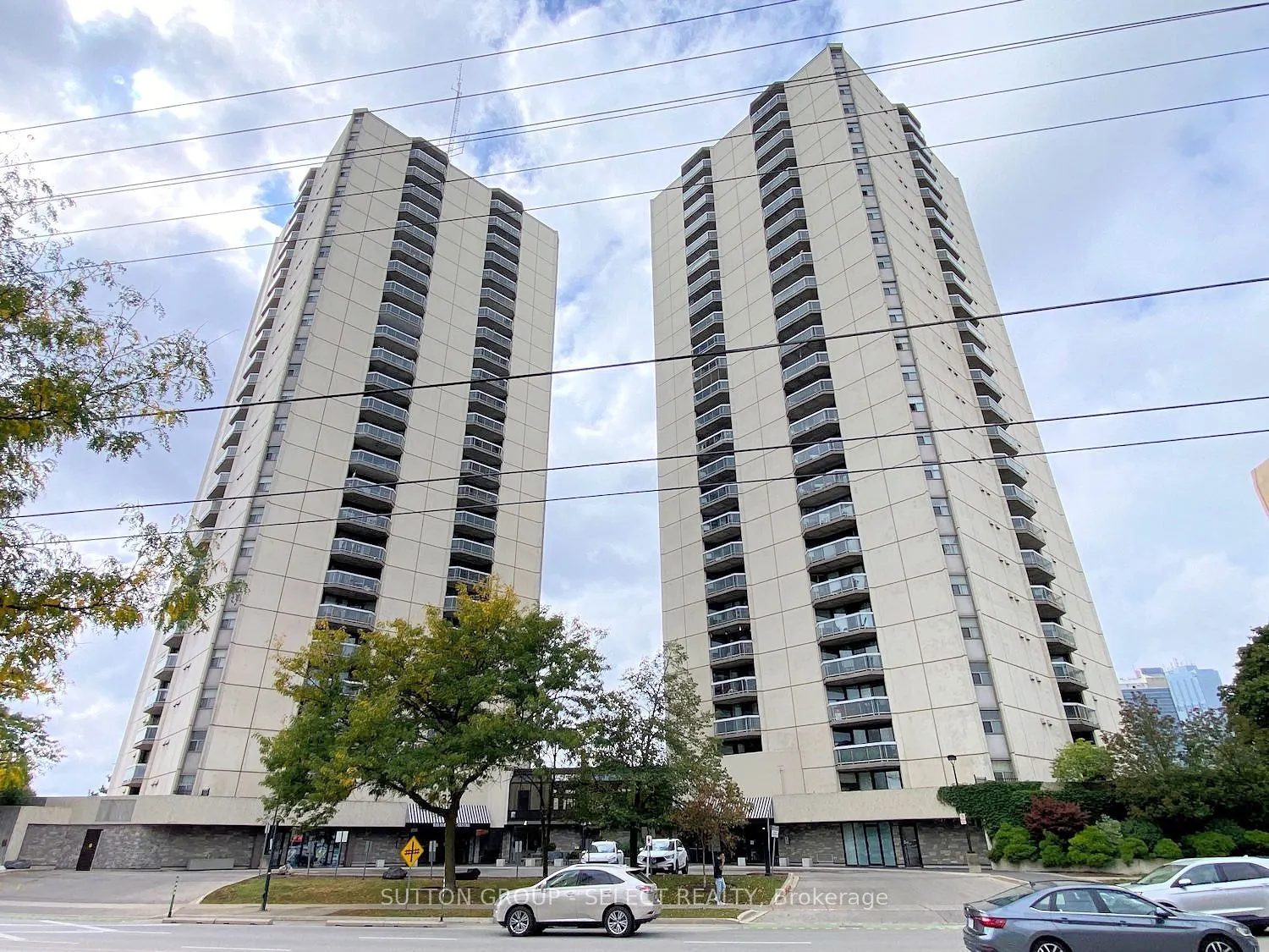 323 Colborne Street, #1702
