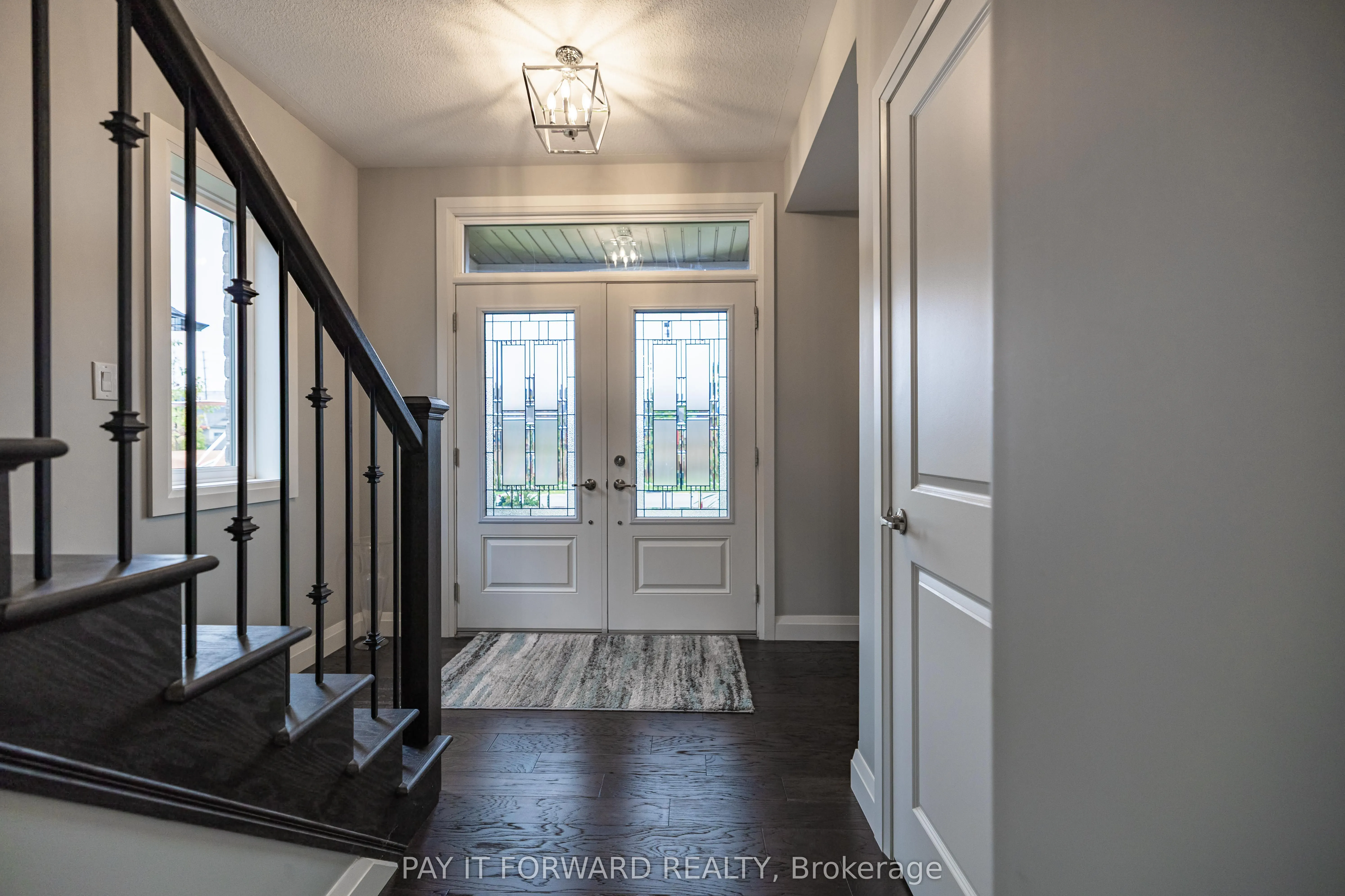 18 Whiting Drive