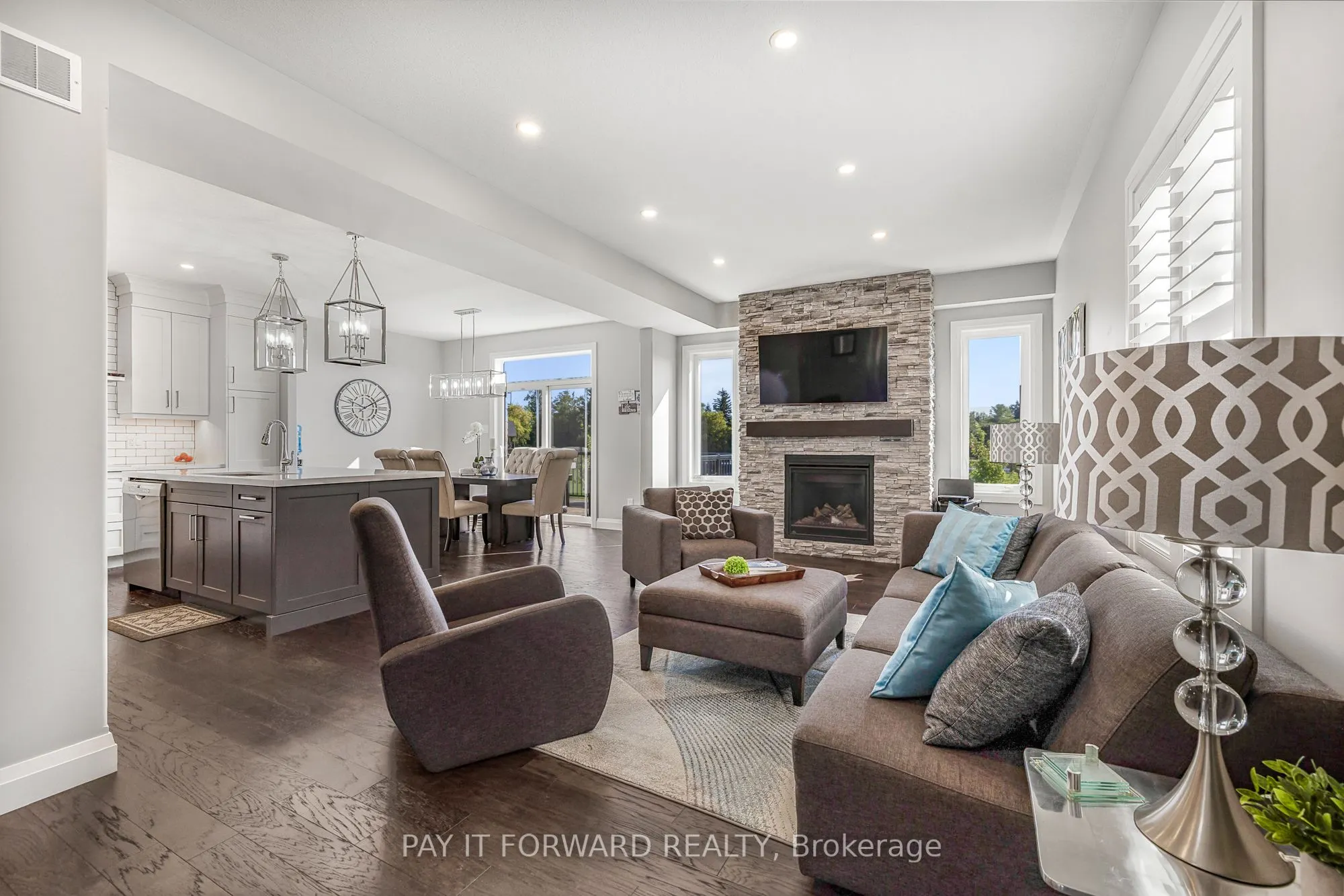 18 Whiting Drive