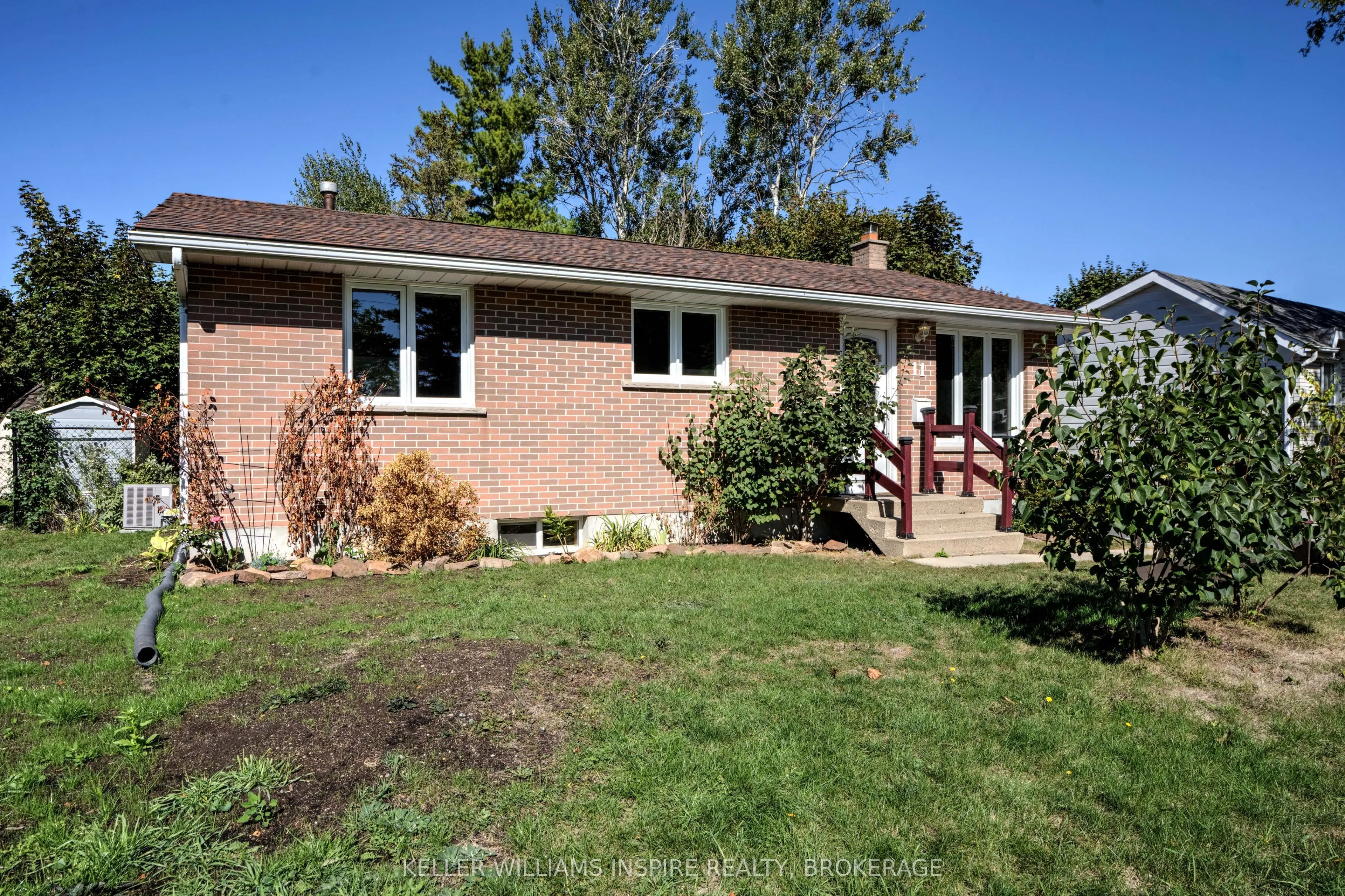 11 Harvard Place