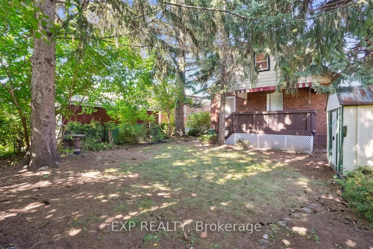 41 Cameron Avenue S