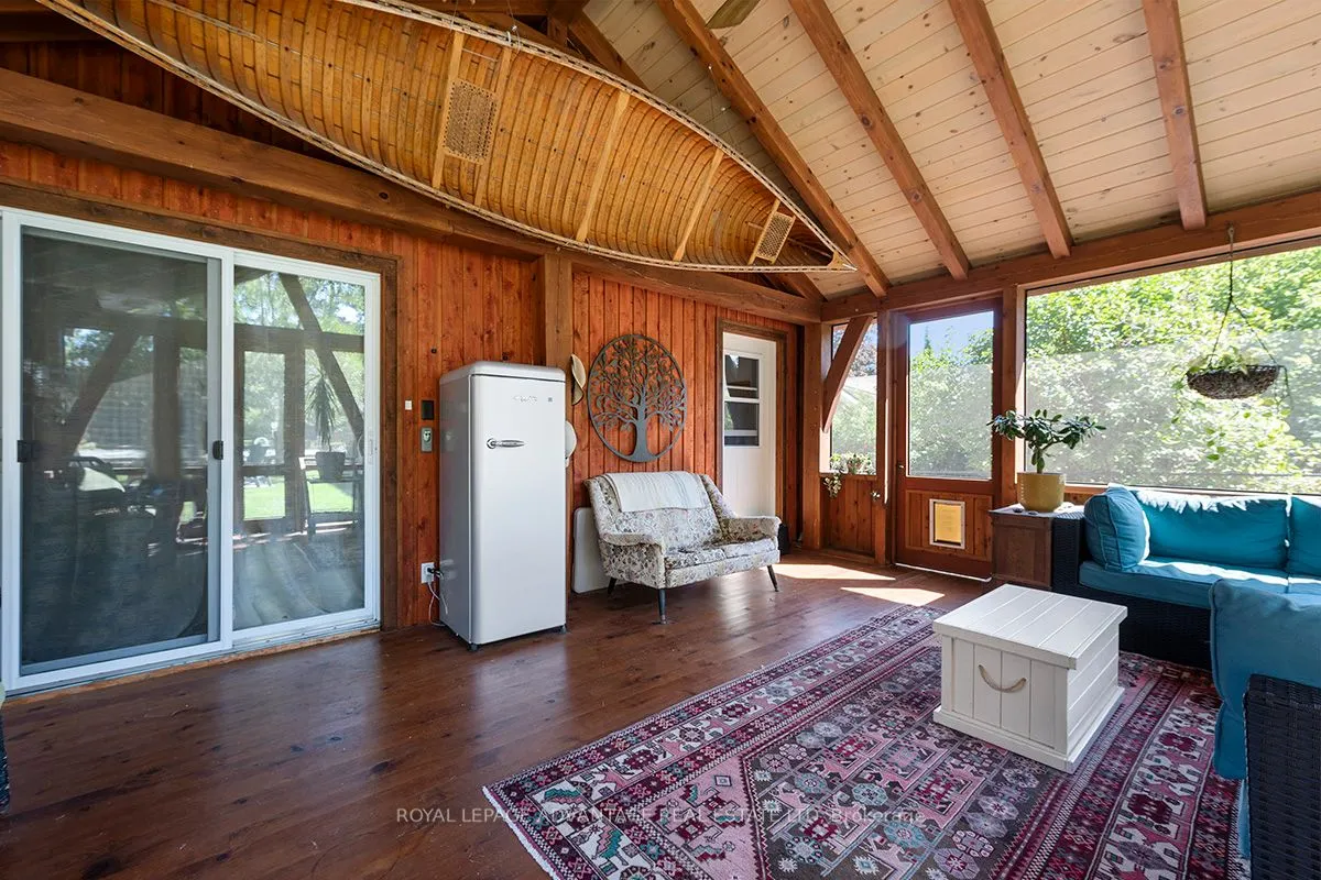 74 Beckwith Street E