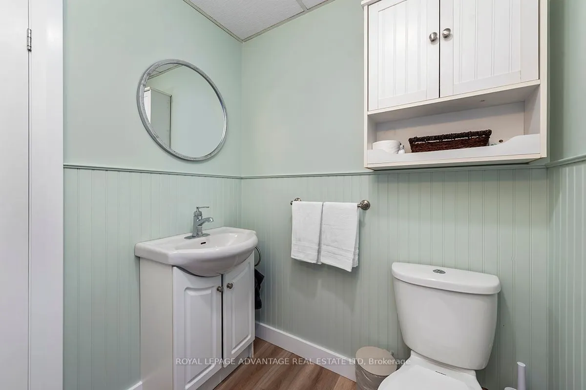 74 Beckwith Street E