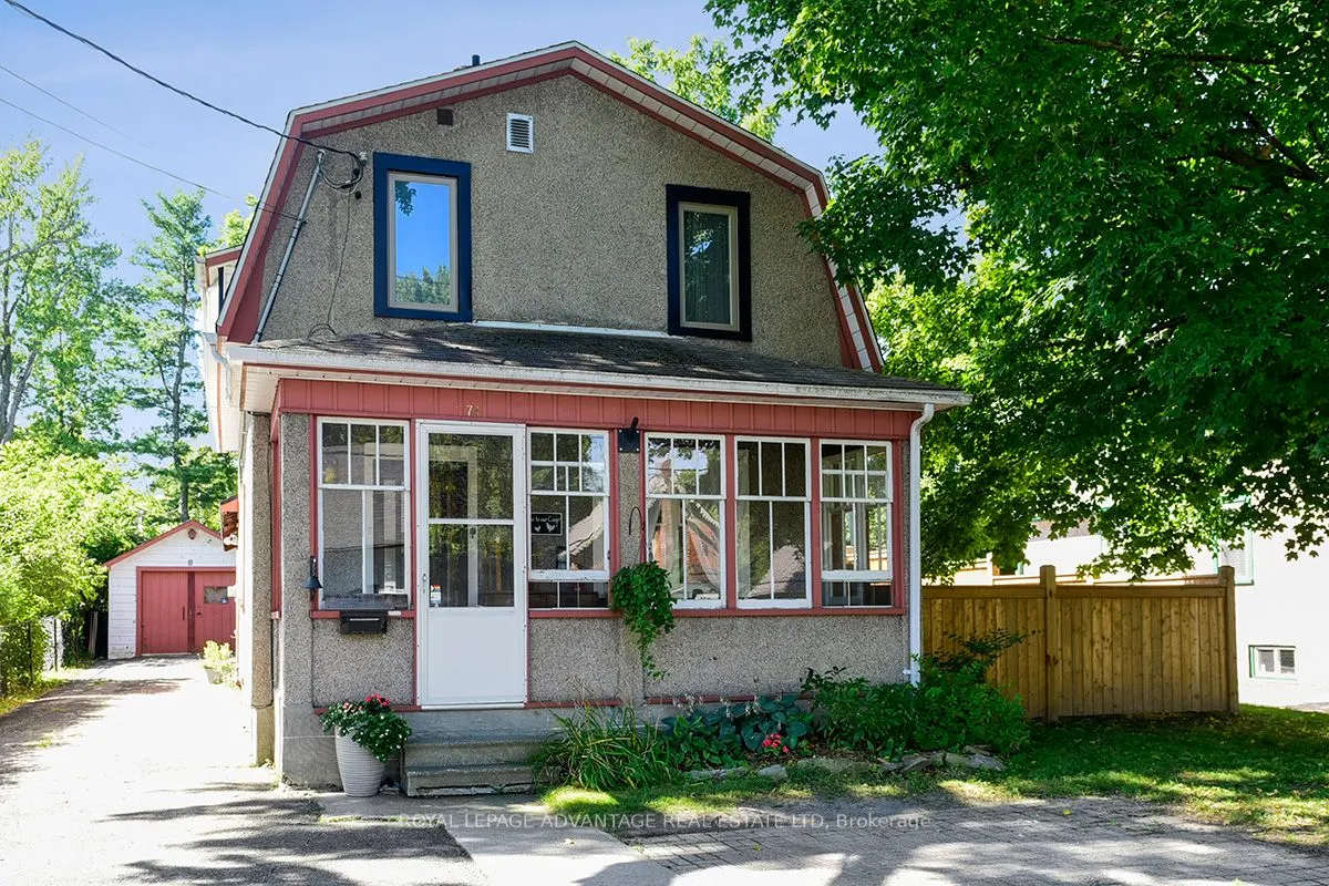 74 Beckwith Street E