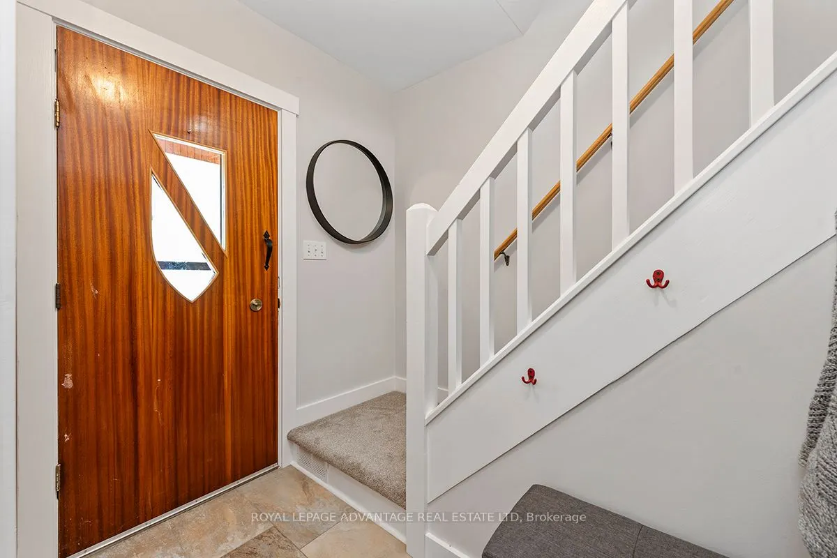 74 Beckwith Street E