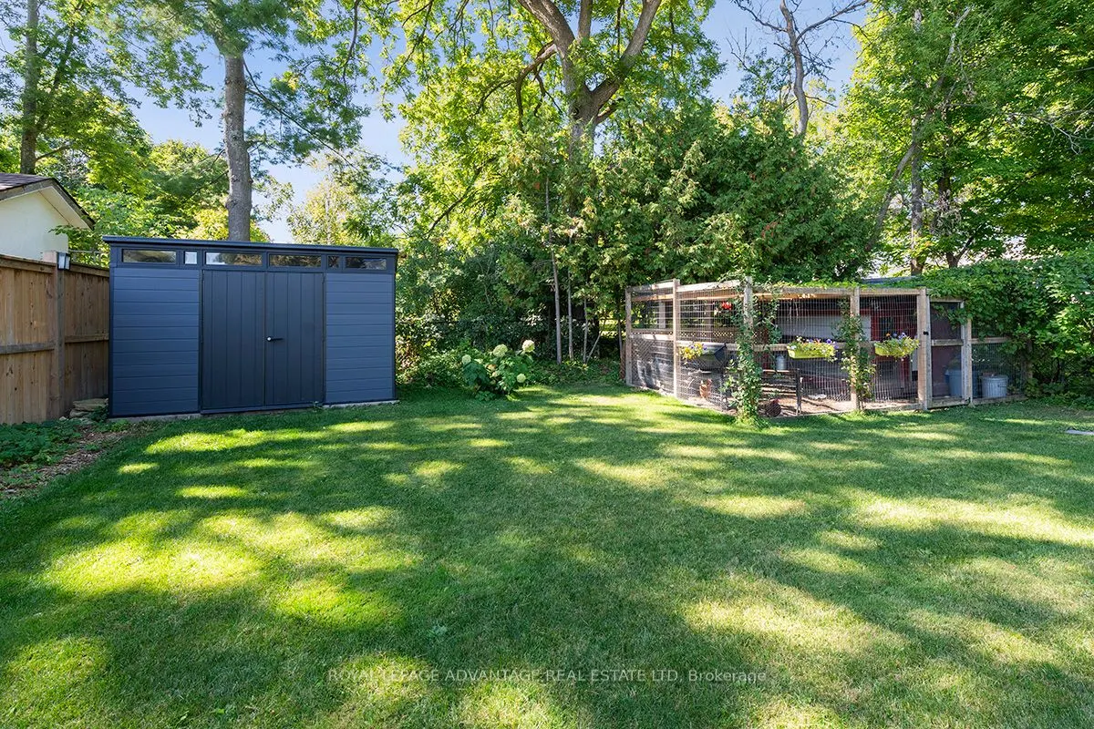 74 Beckwith Street E