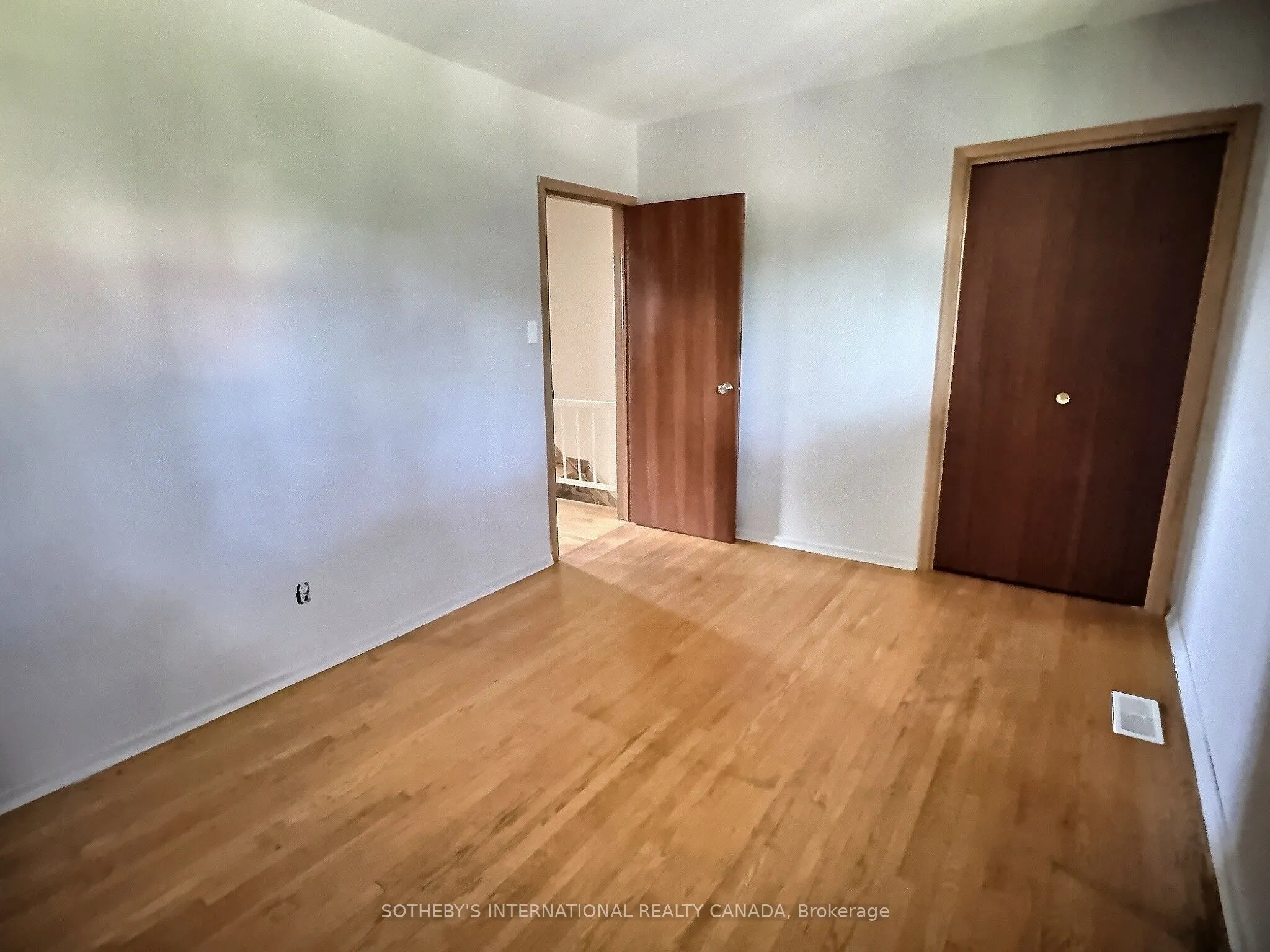 27 Hilltop Drive
