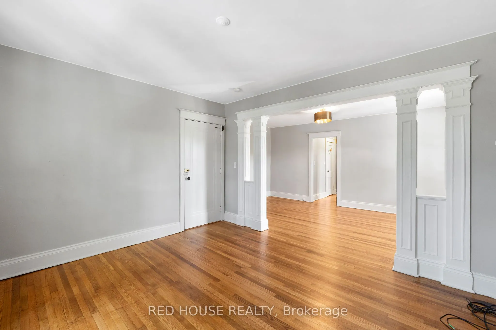 55 Balsam Avenue S, #Unit 6
