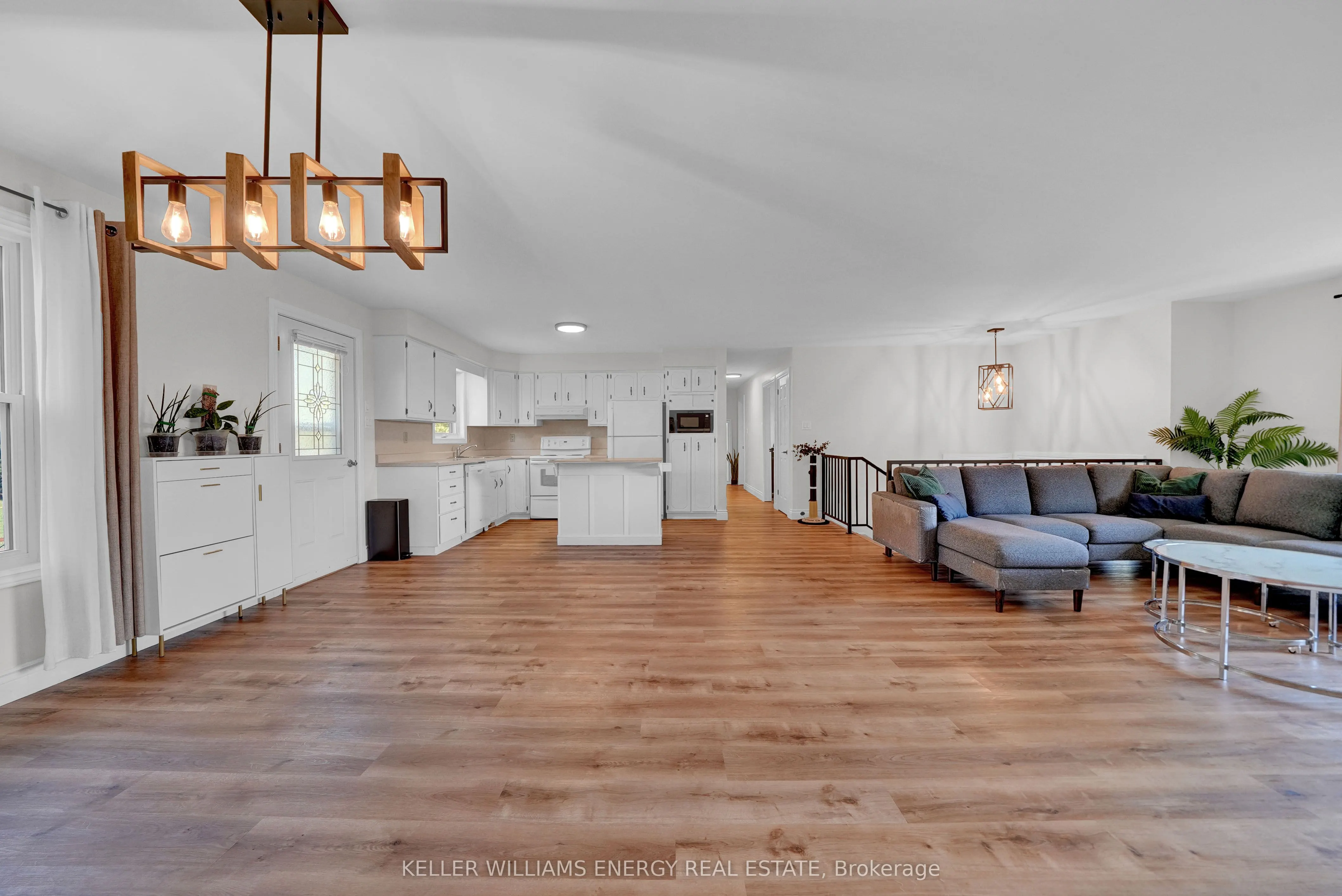 106 Oram Road