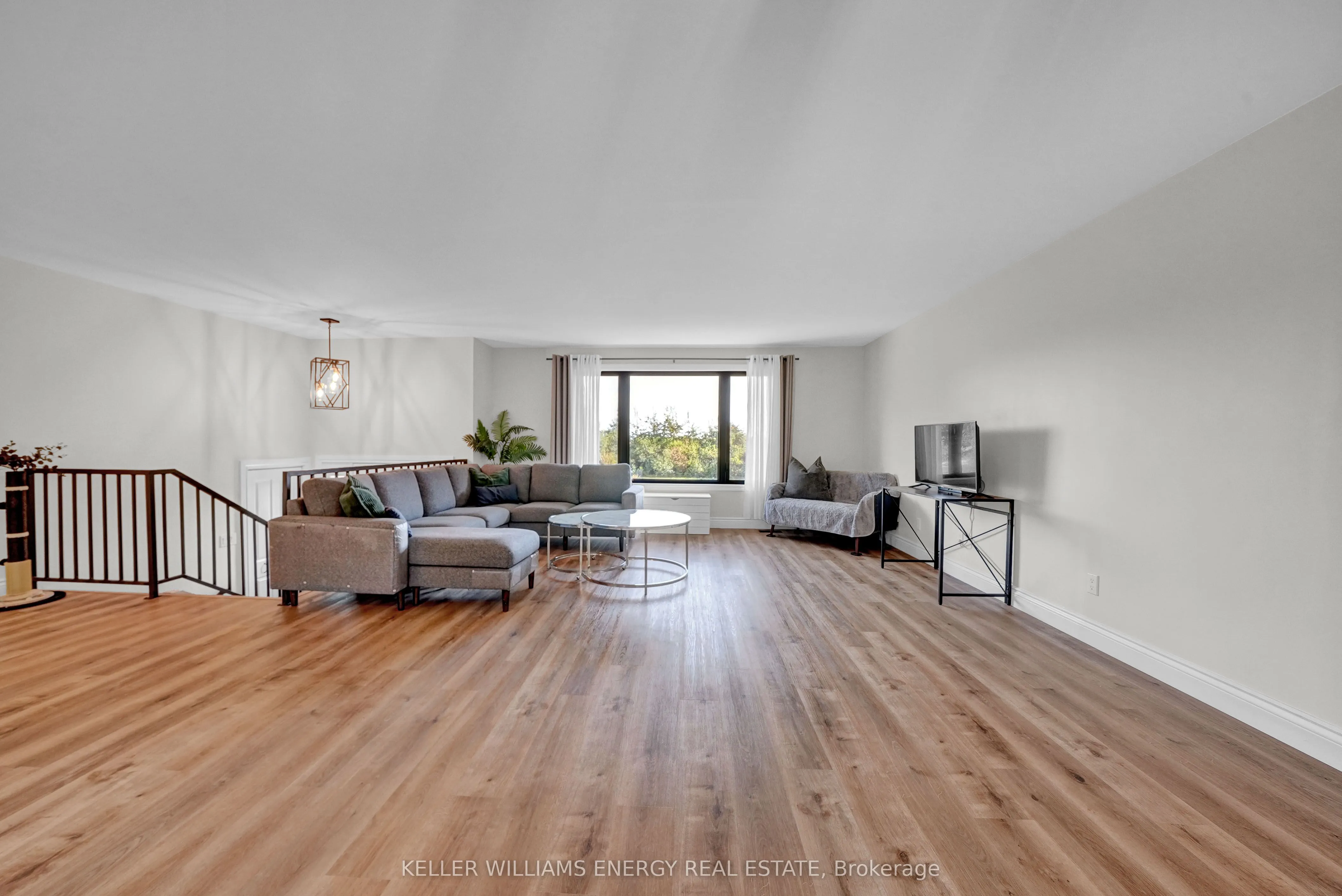 106 Oram Road