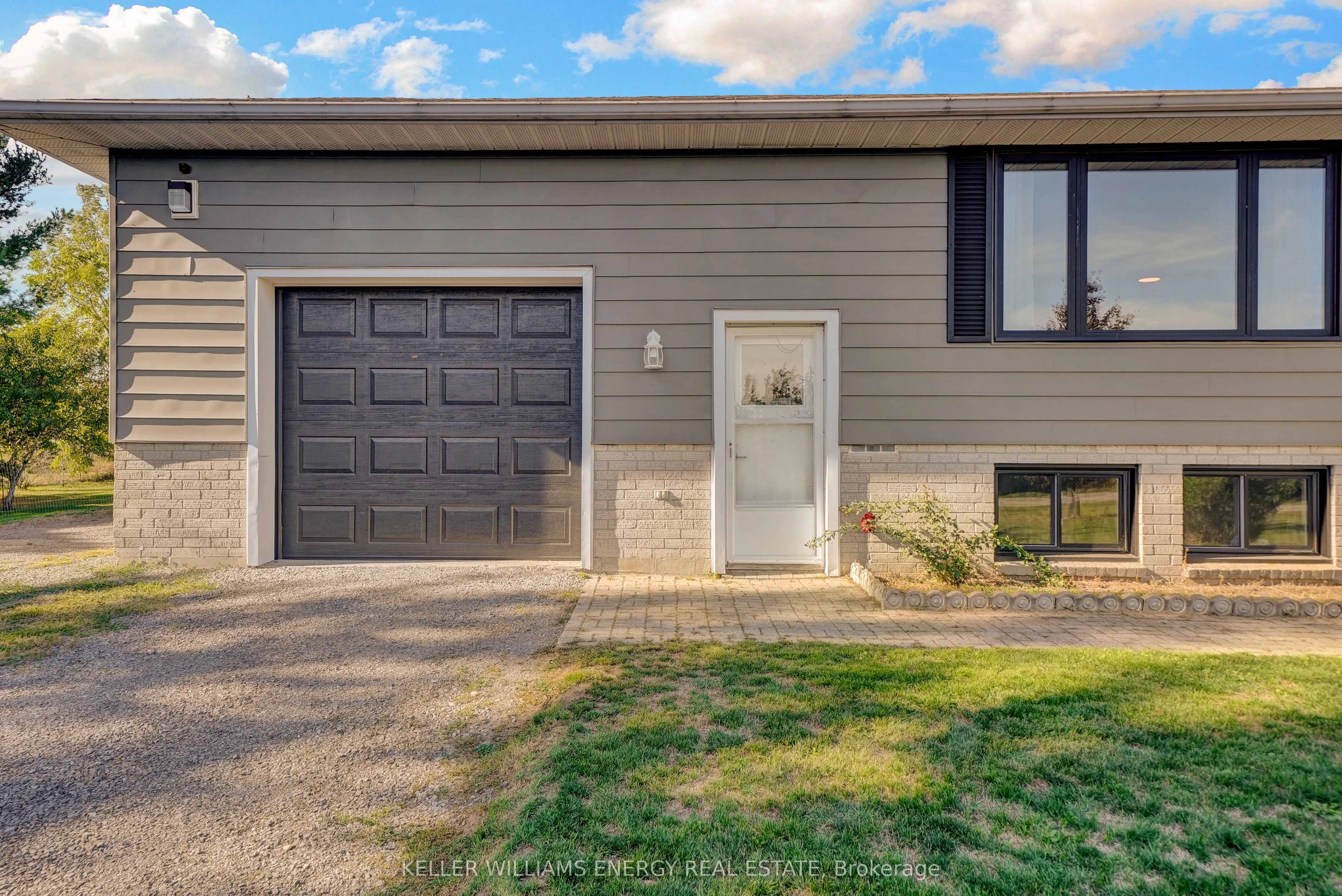 106 Oram Road