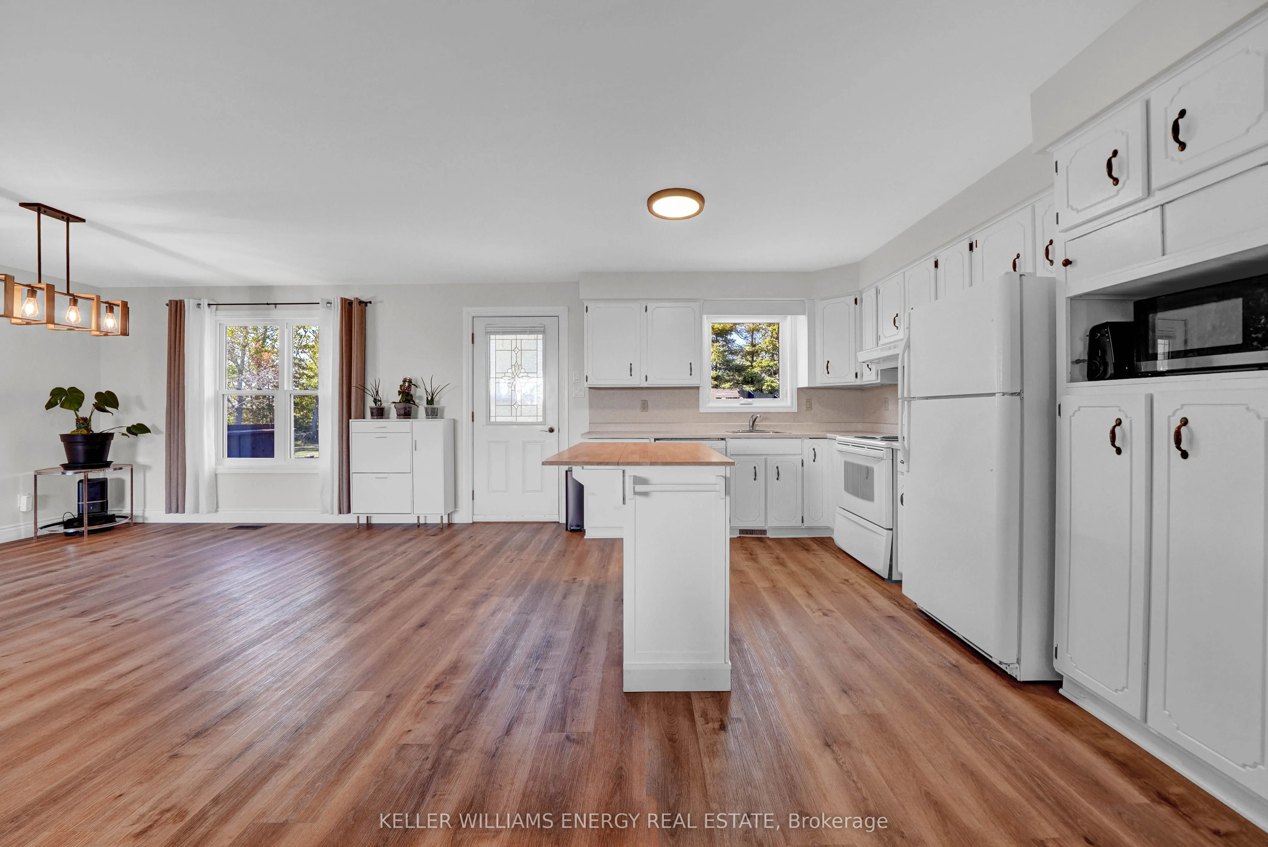 106 Oram Road