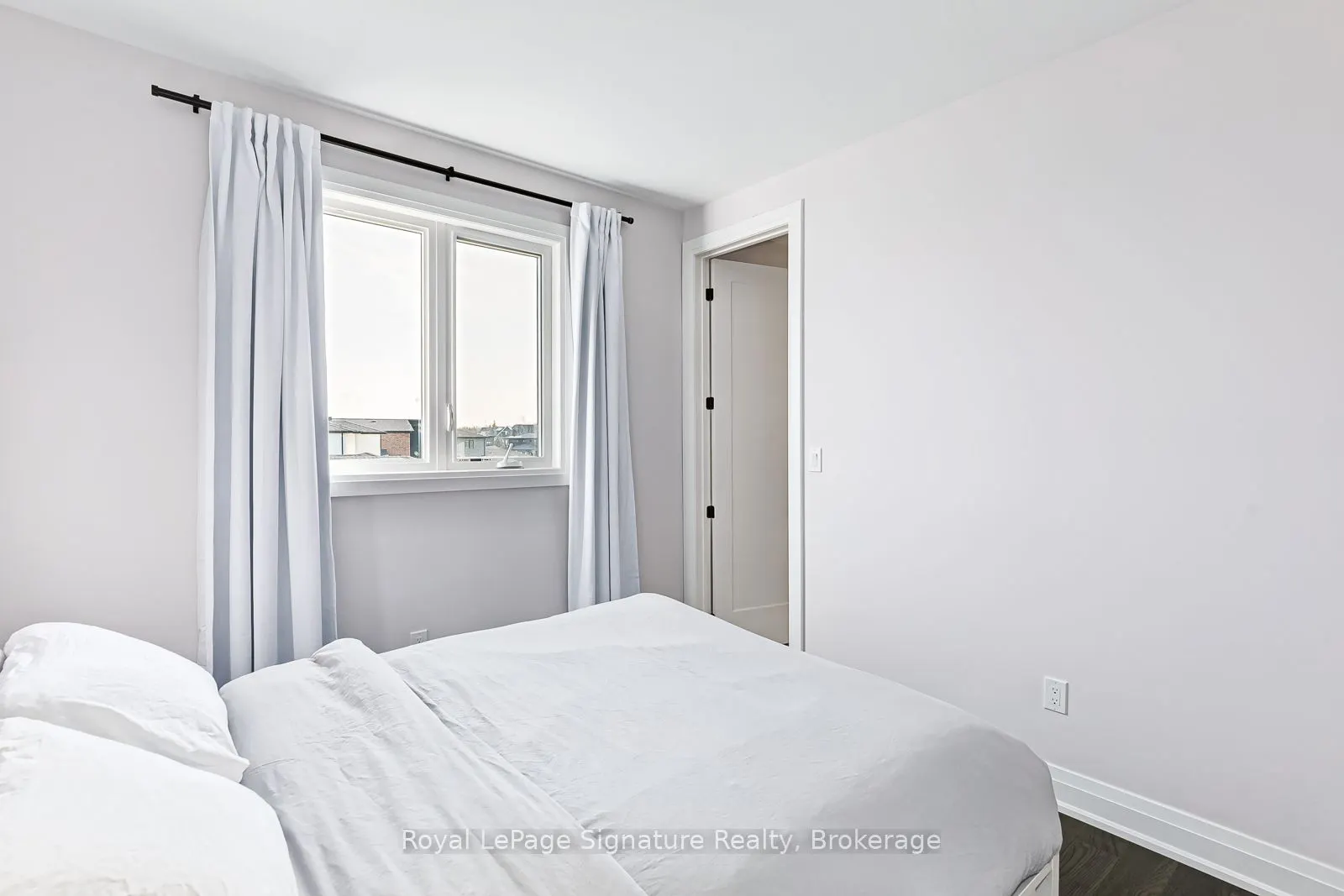 107 SLADDEN Court