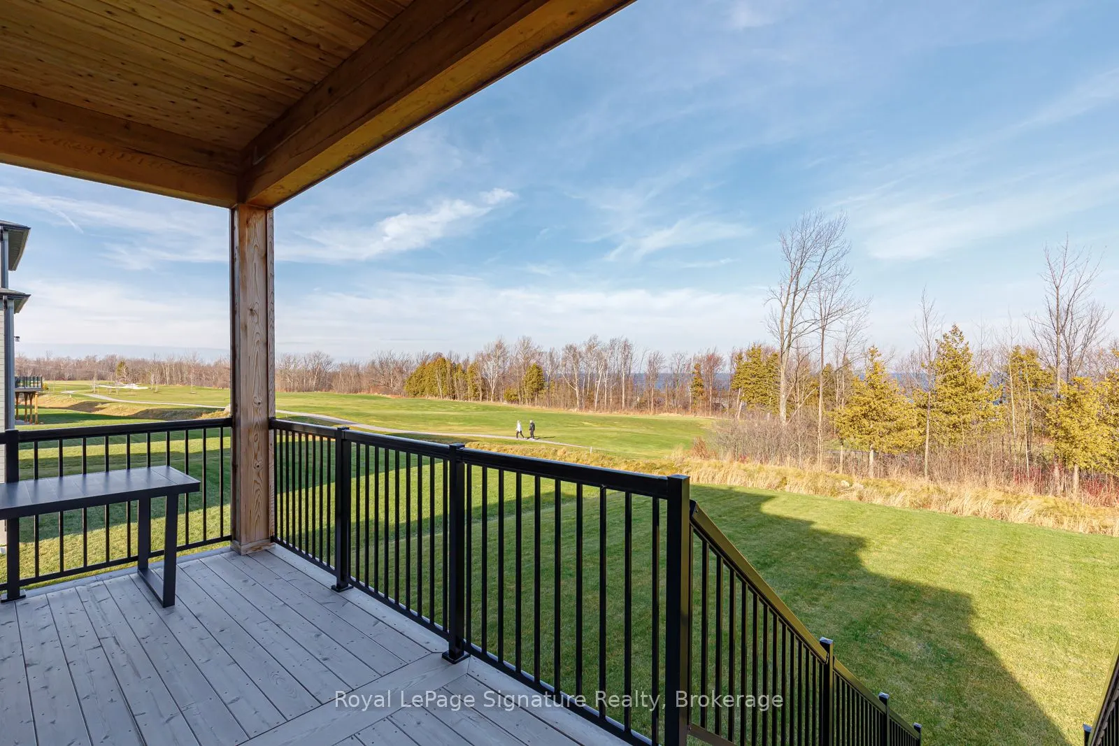 107 SLADDEN Court