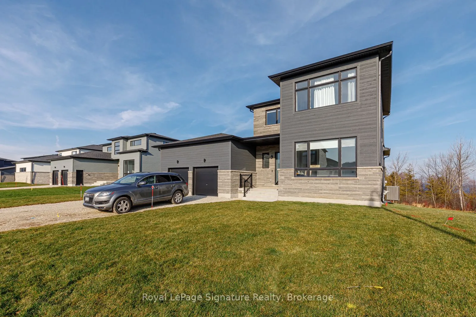 107 SLADDEN Court