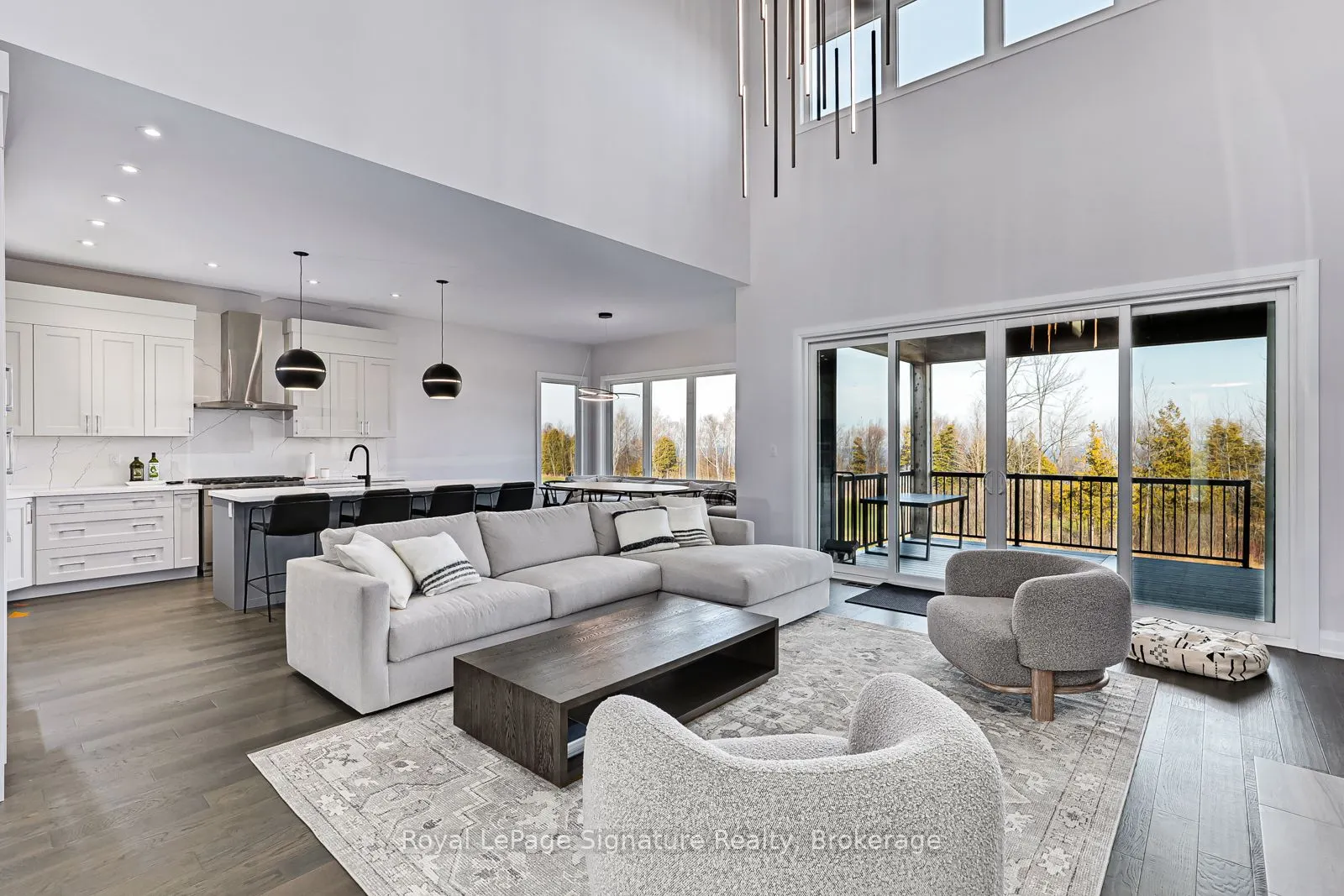 107 SLADDEN Court