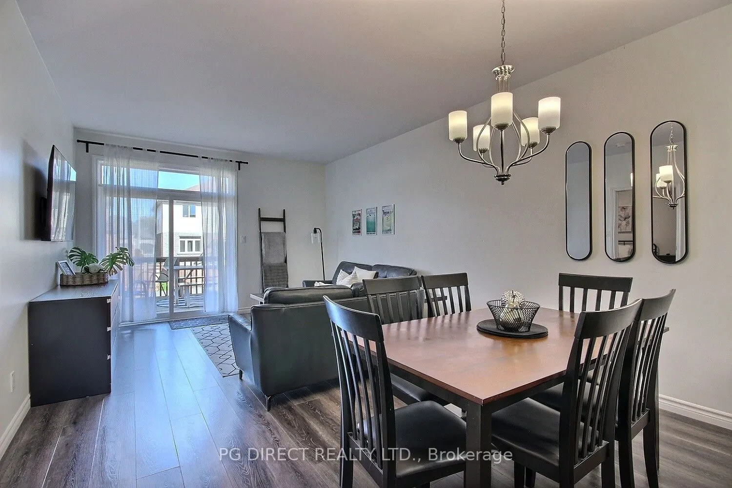 60 Ledgerock Court