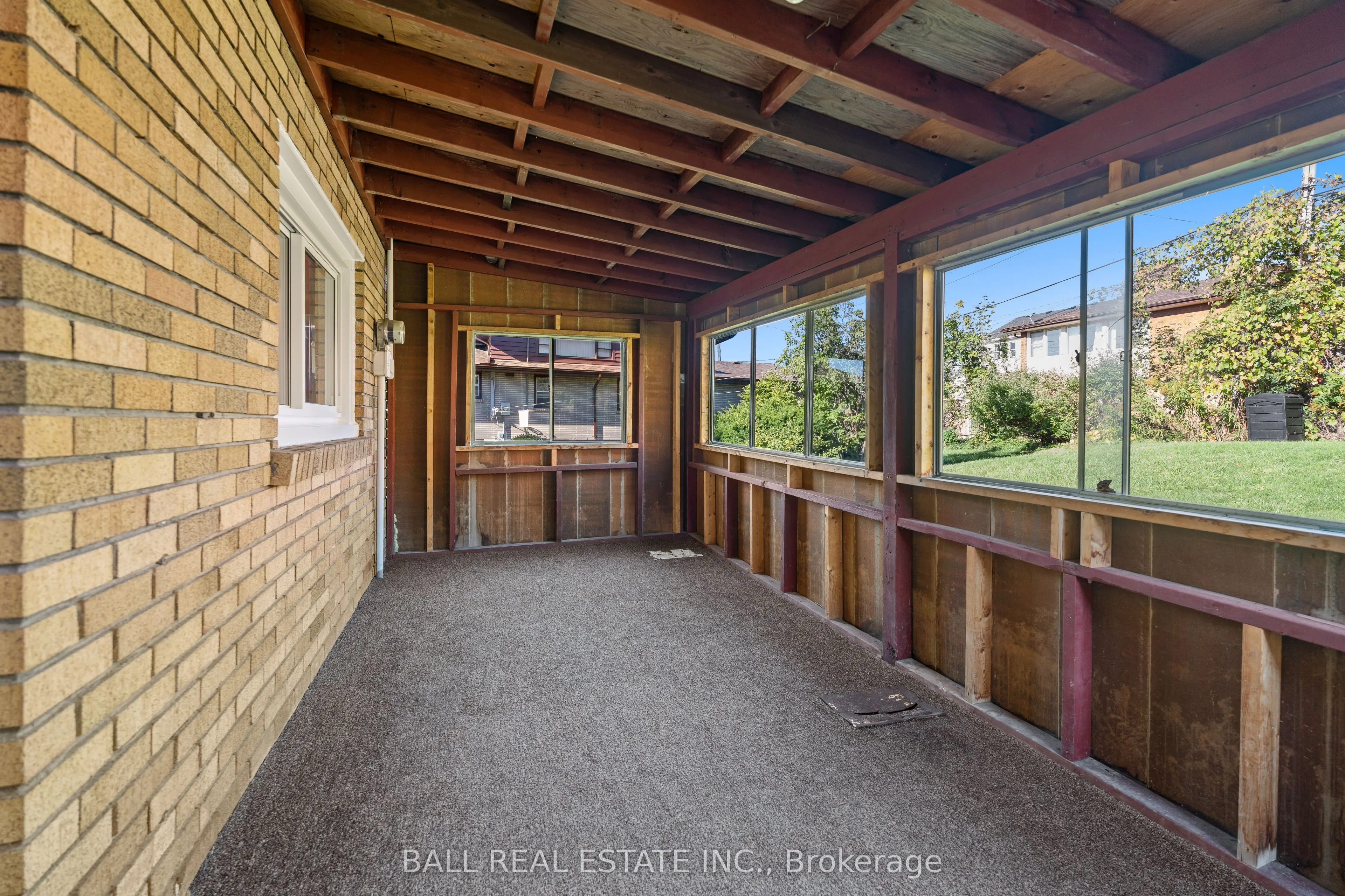 450 Rosedale Avenue