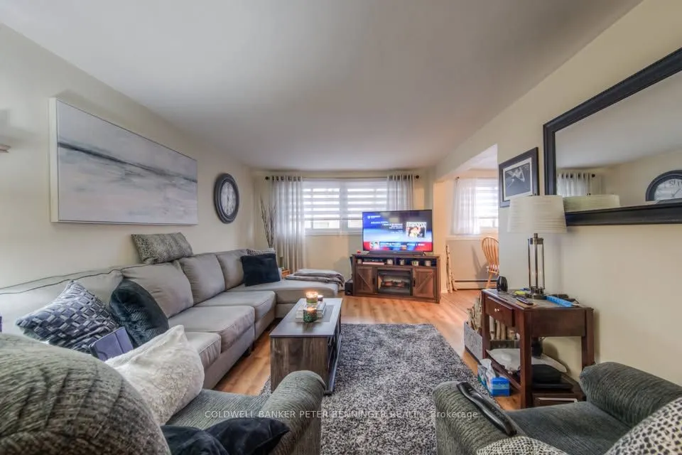 1250 Duke Street, #13