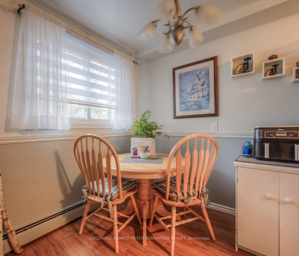 1250 Duke Street, #13