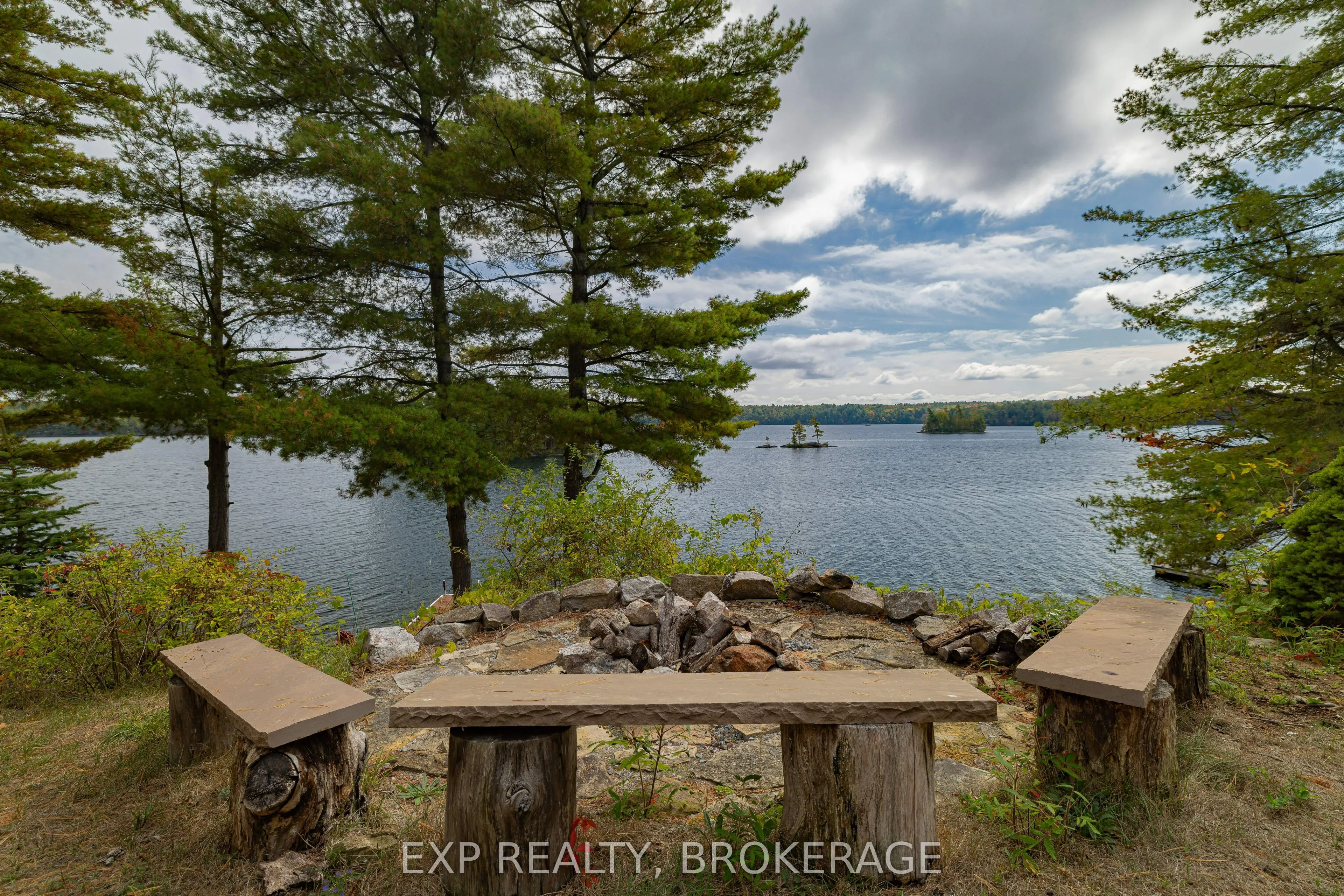 3037 Hilltop Lane