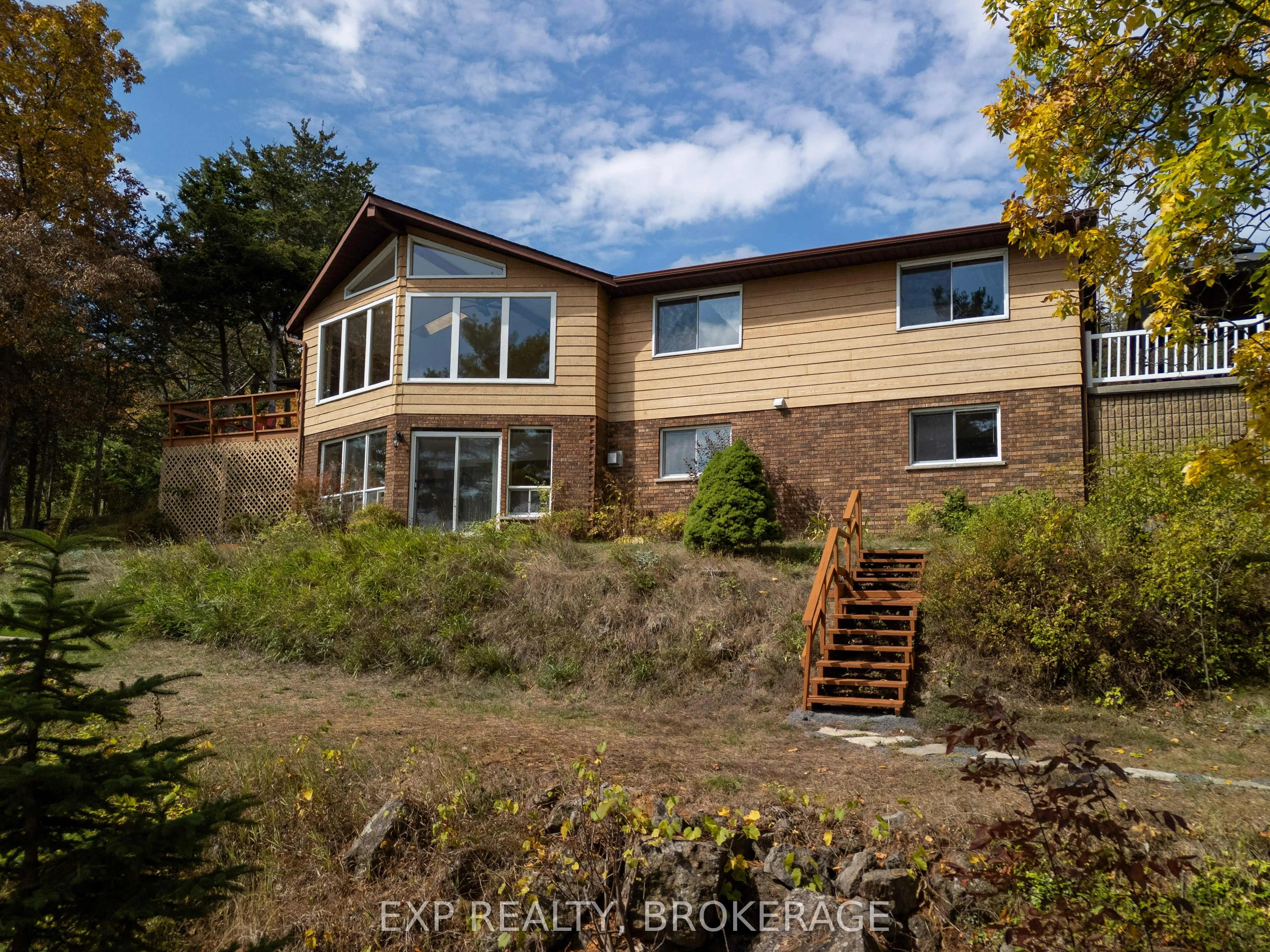 3037 Hilltop Lane