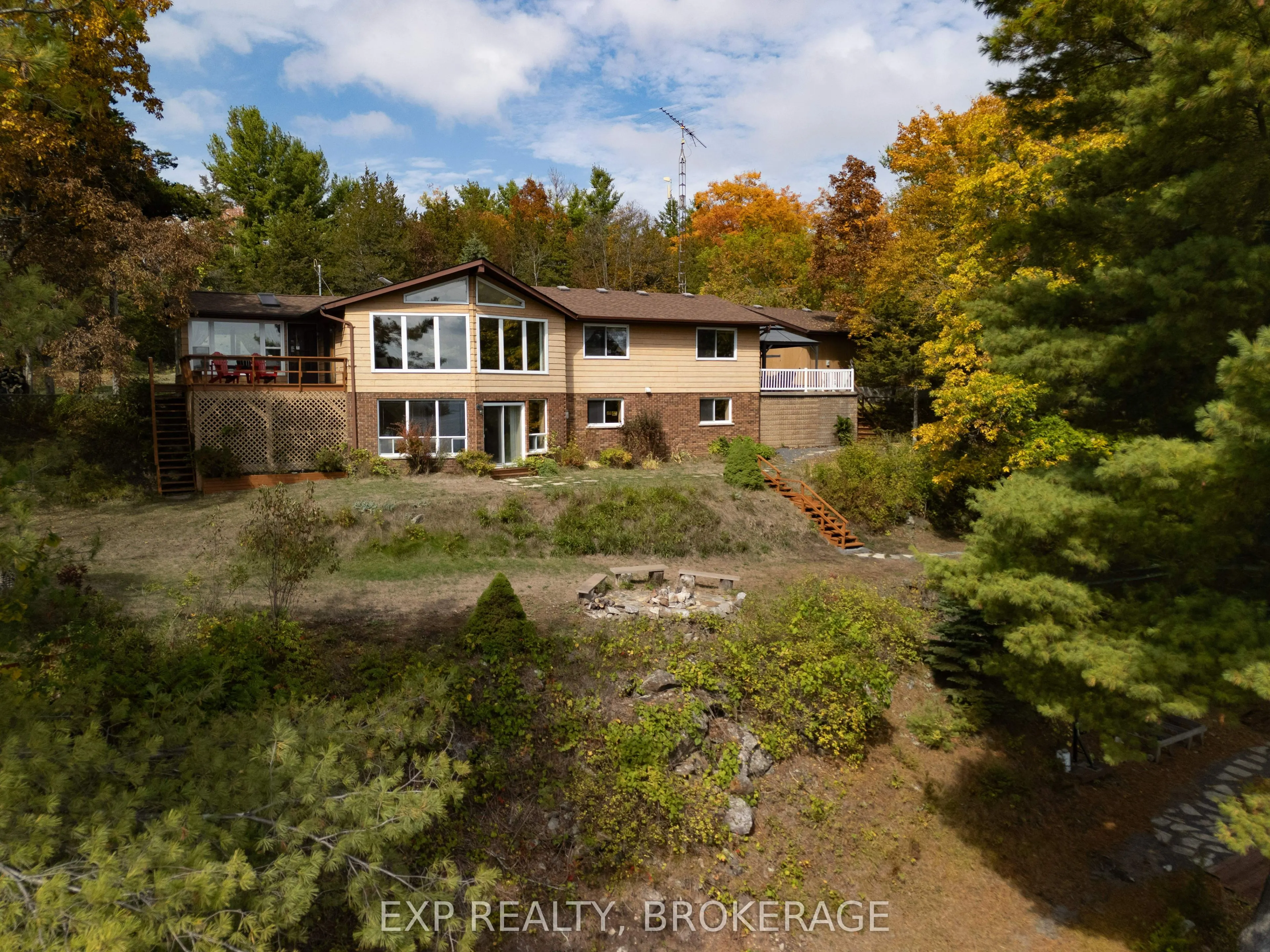 3037 Hilltop Lane
