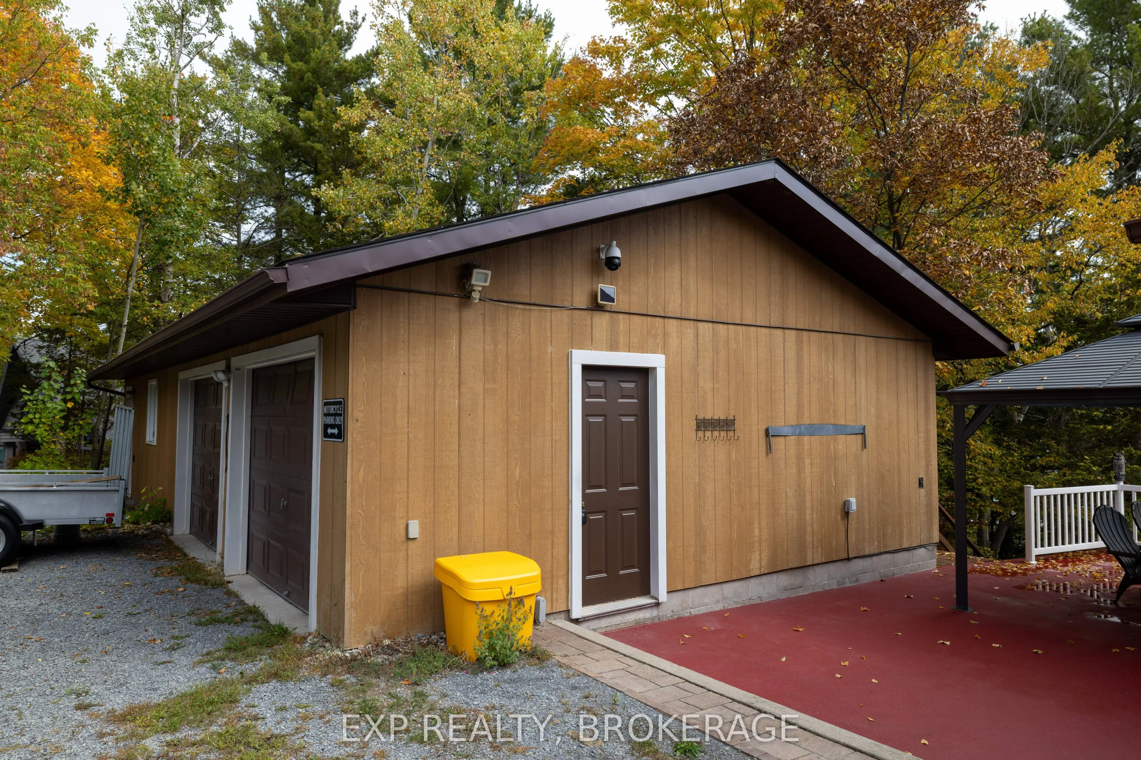 3037 Hilltop Lane