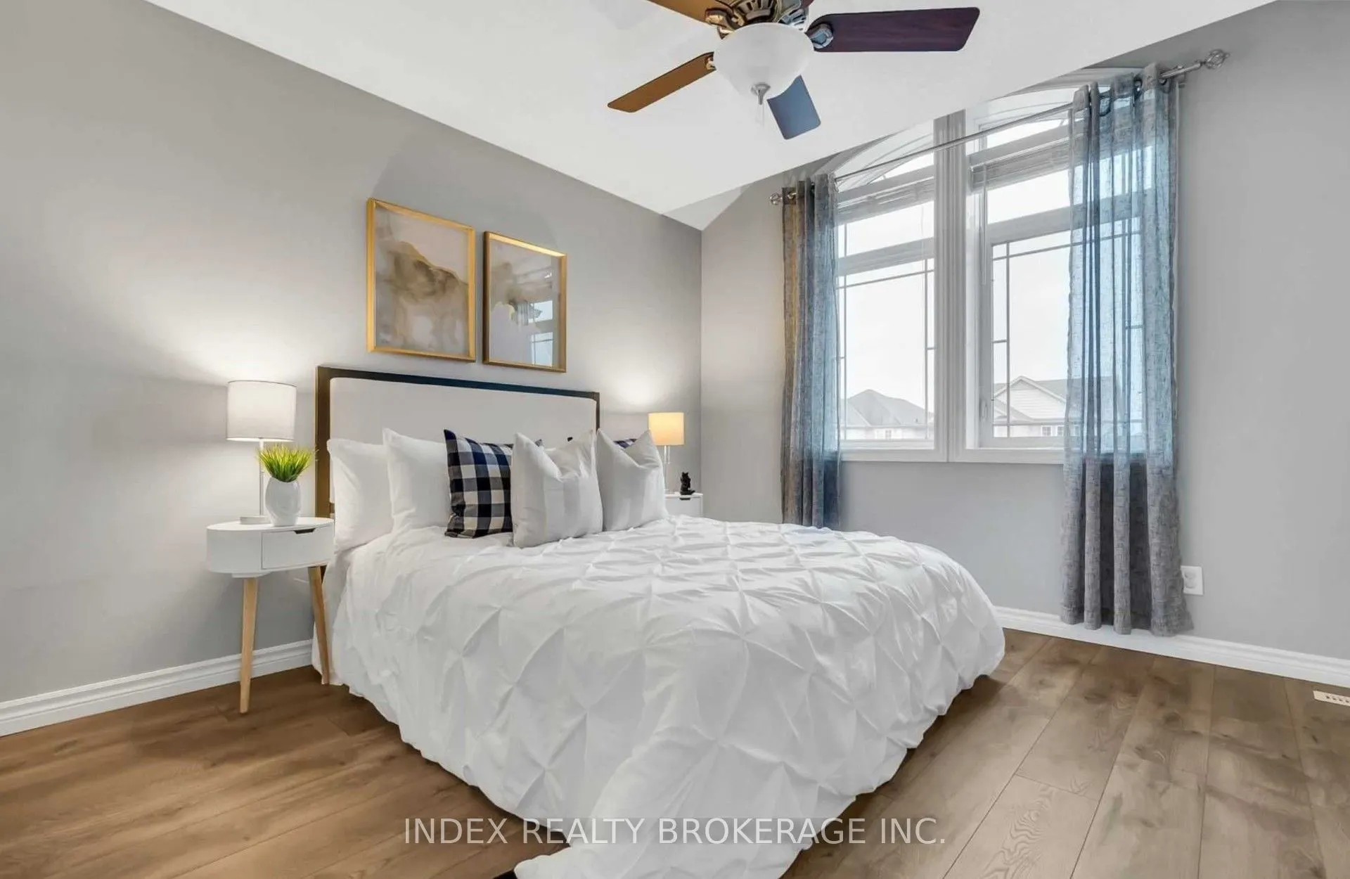 3389 Georgeheriot Lane