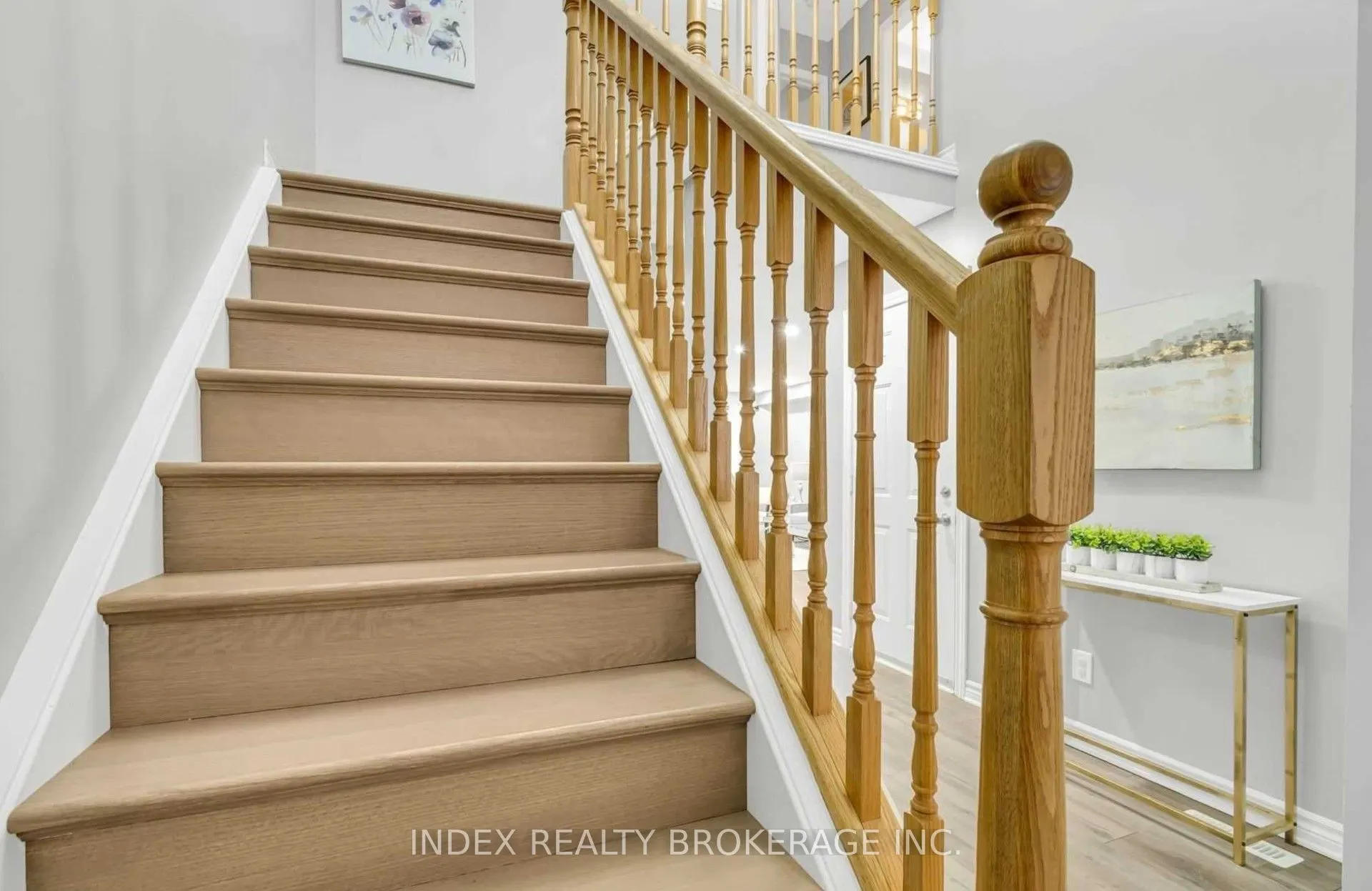 3389 Georgeheriot Lane