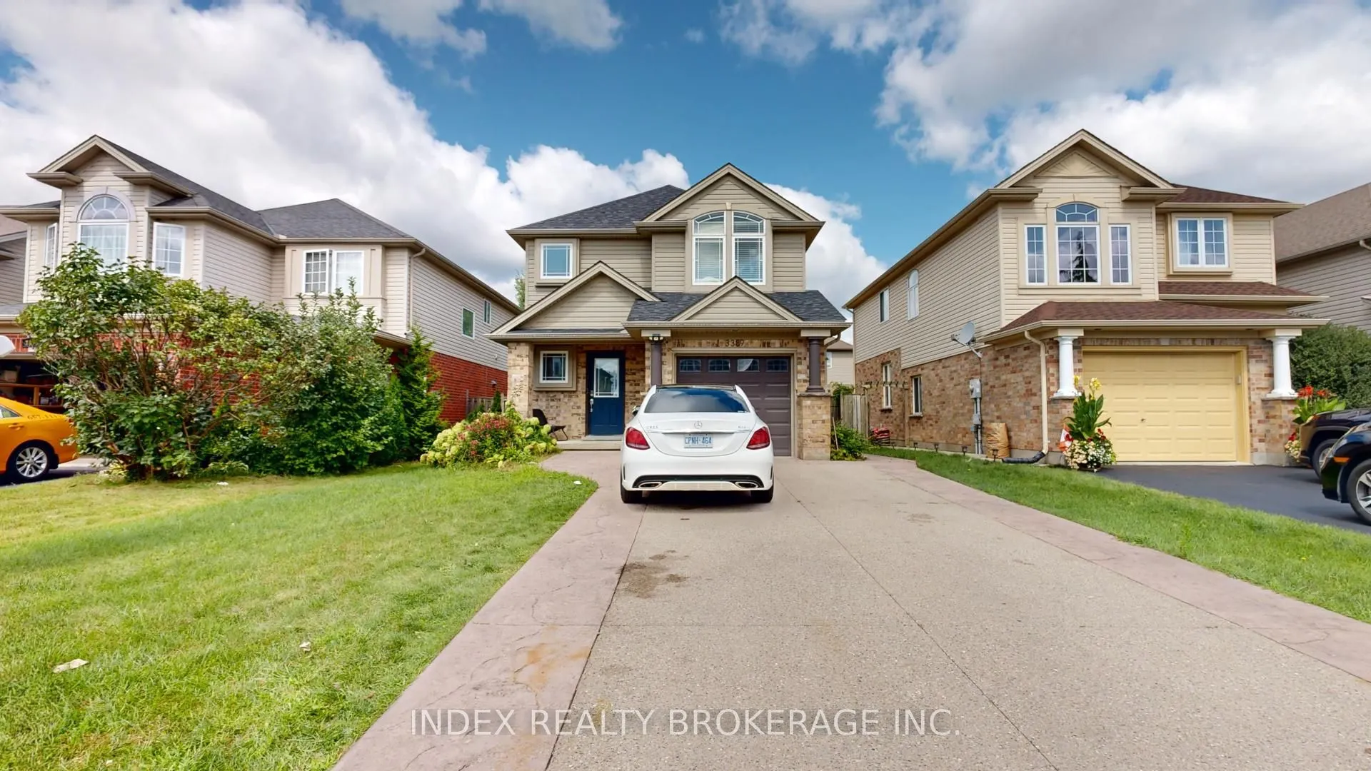 3389 Georgeheriot Lane