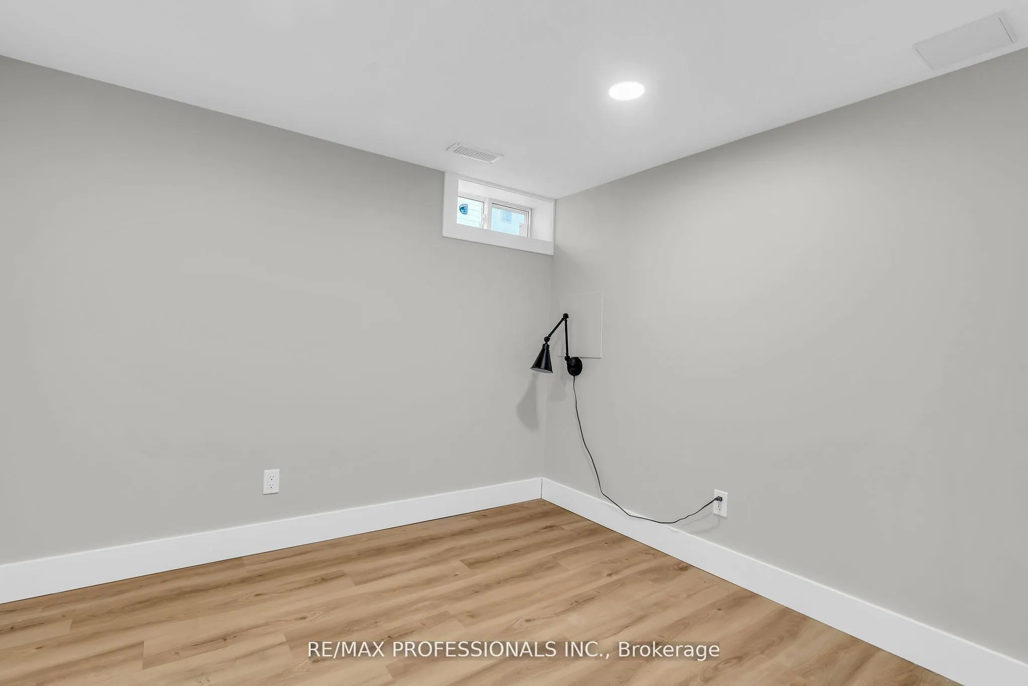 139 Byron Avenue, #Lower