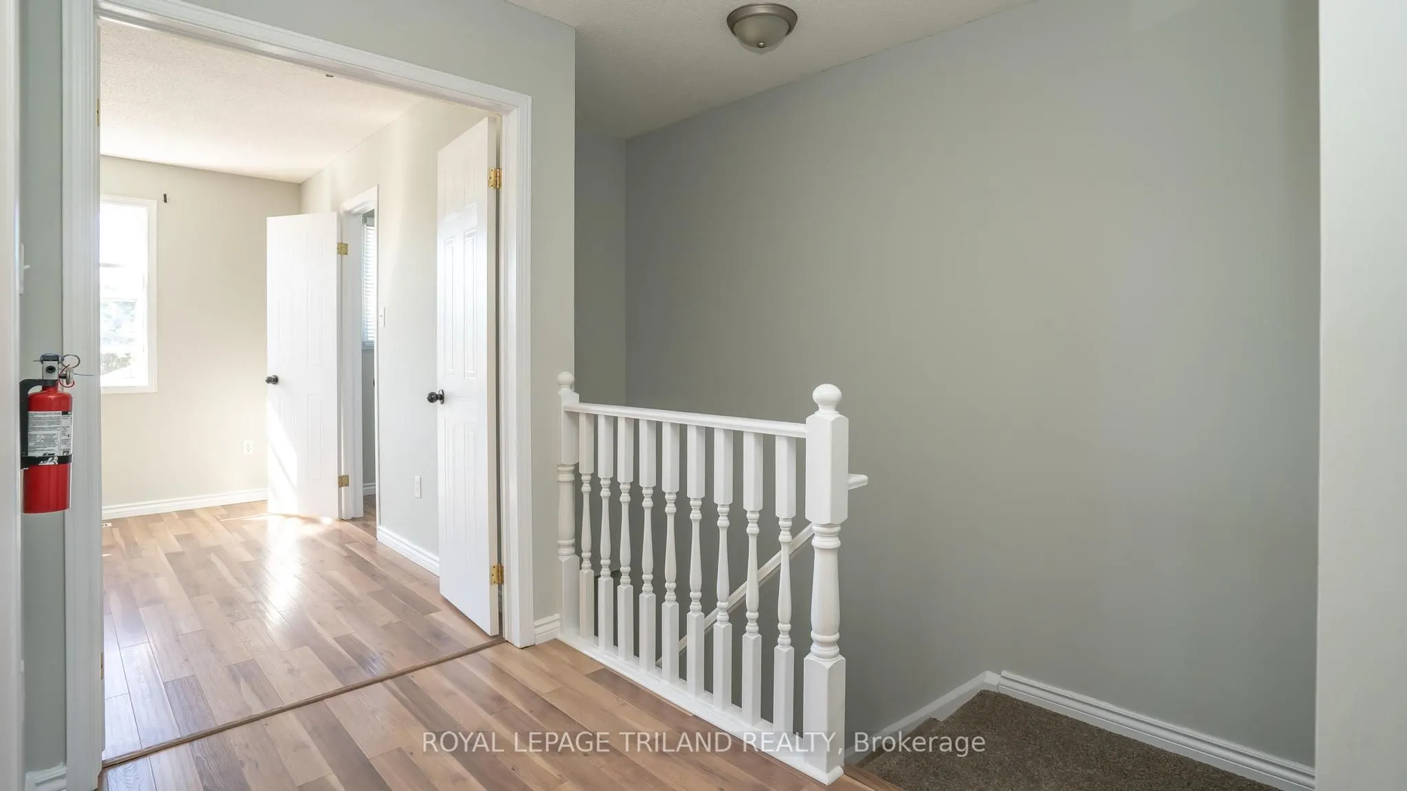 223 SIMPSON Crescent
