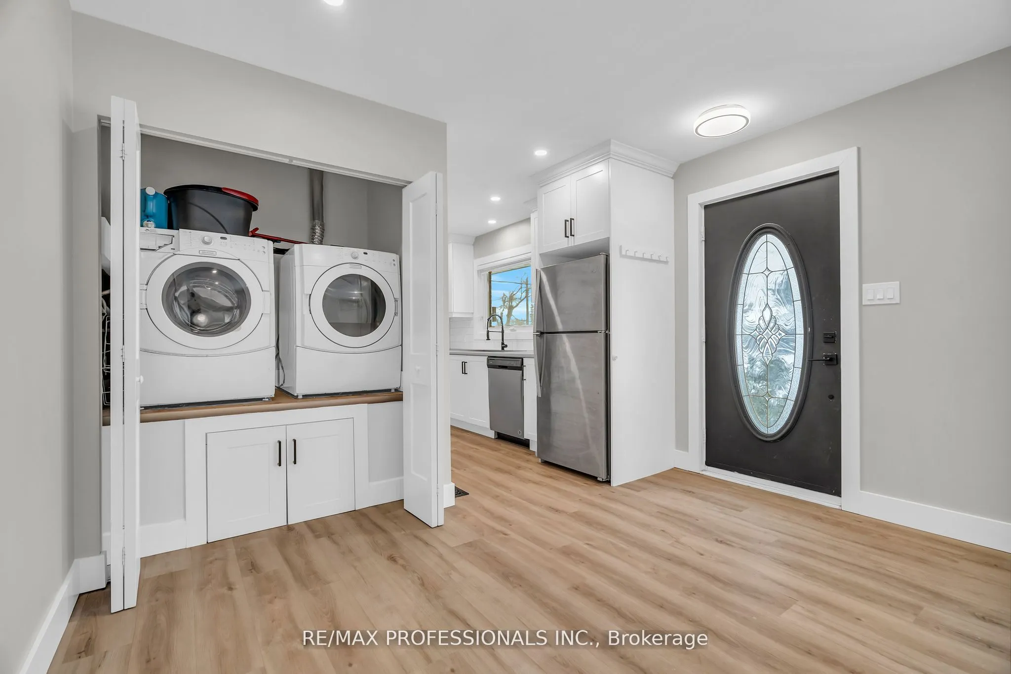 139 Byron Avenue, #Upper