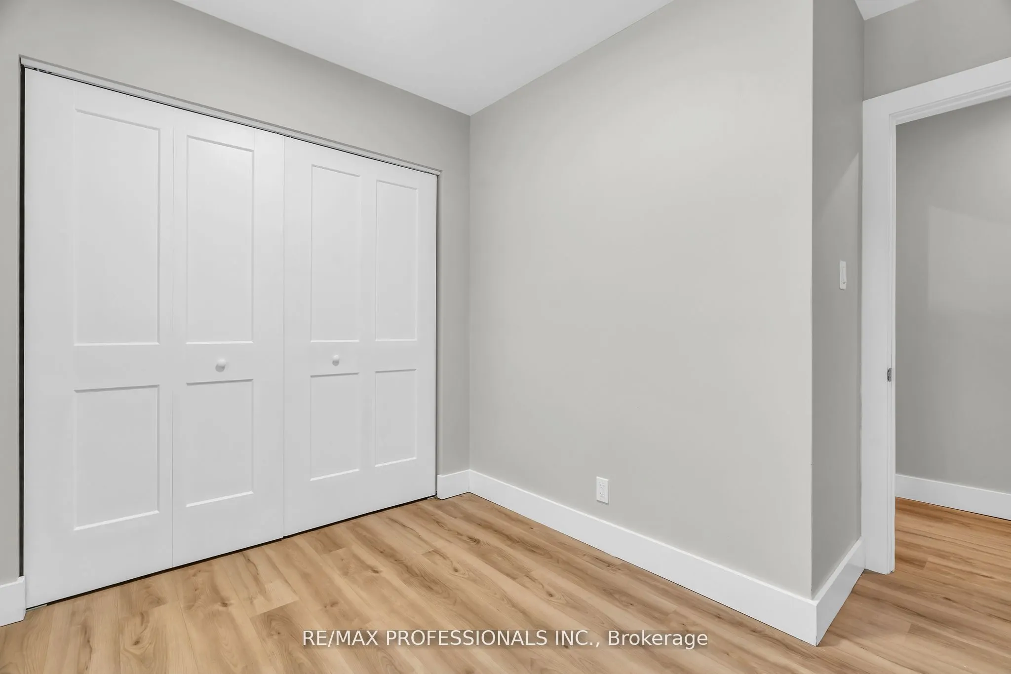 139 Byron Avenue, #Upper
