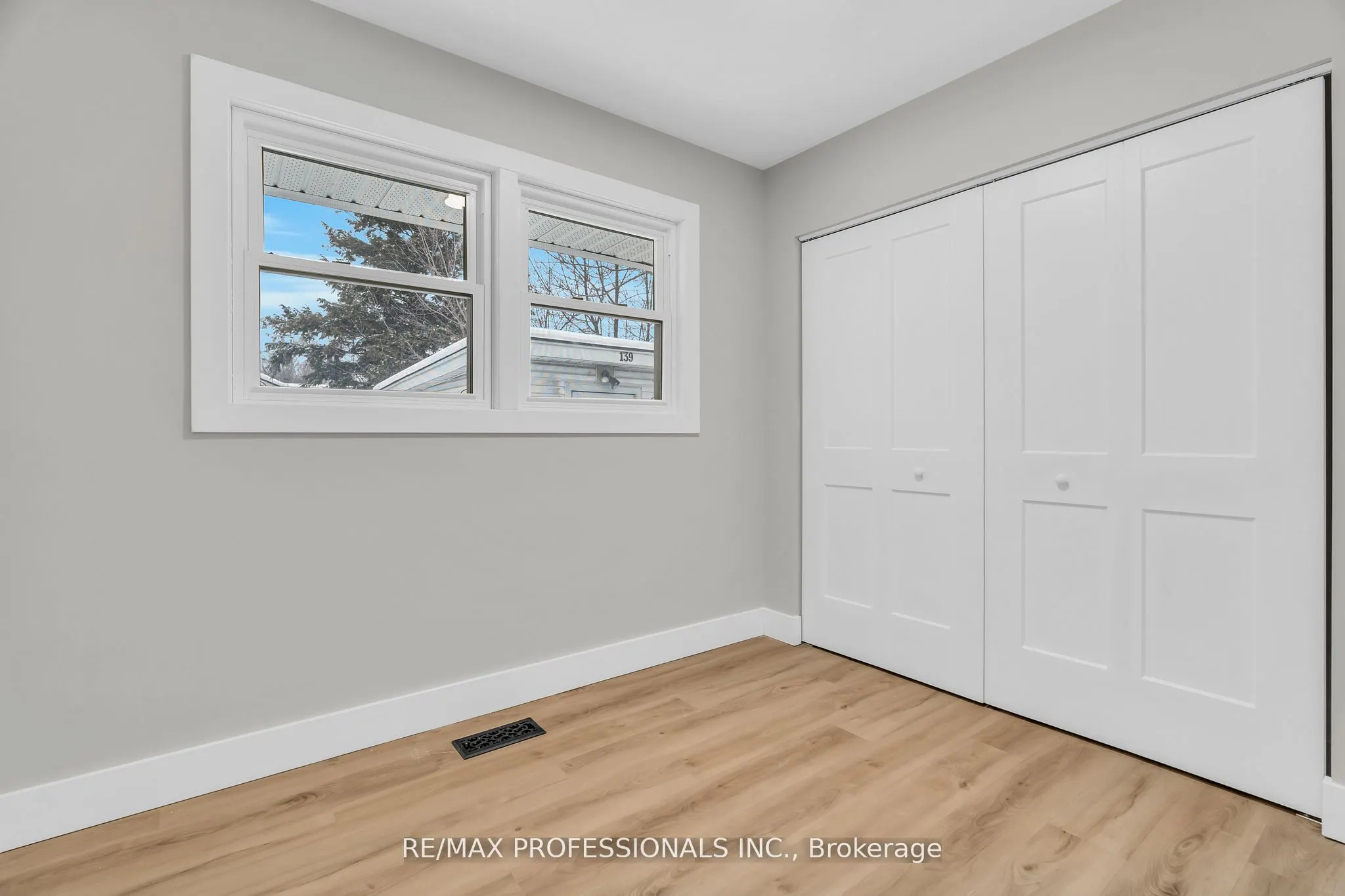 139 Byron Avenue, #Upper