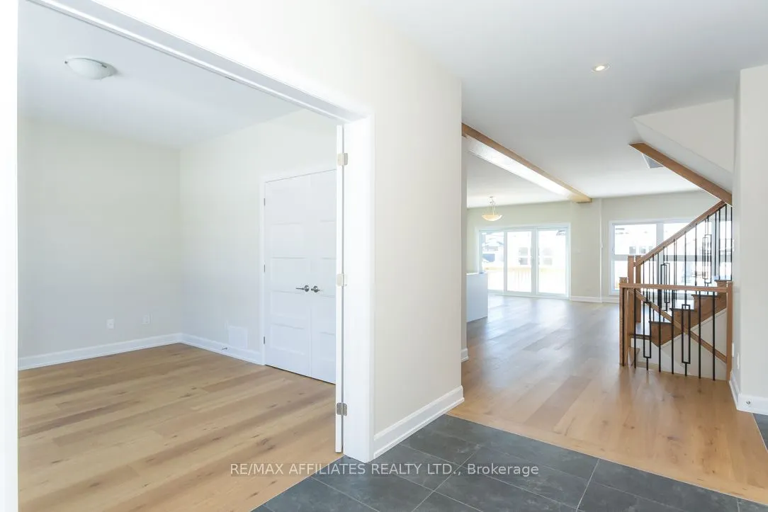 1060 Chablis Crescent