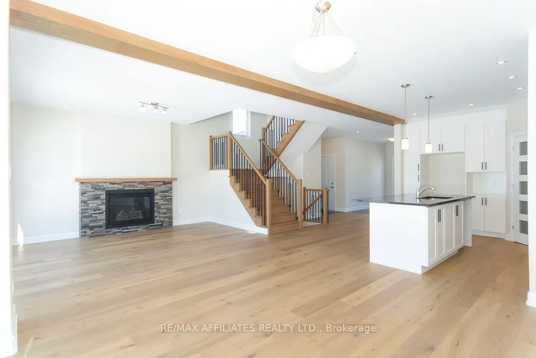 1055 Chablis Crescent