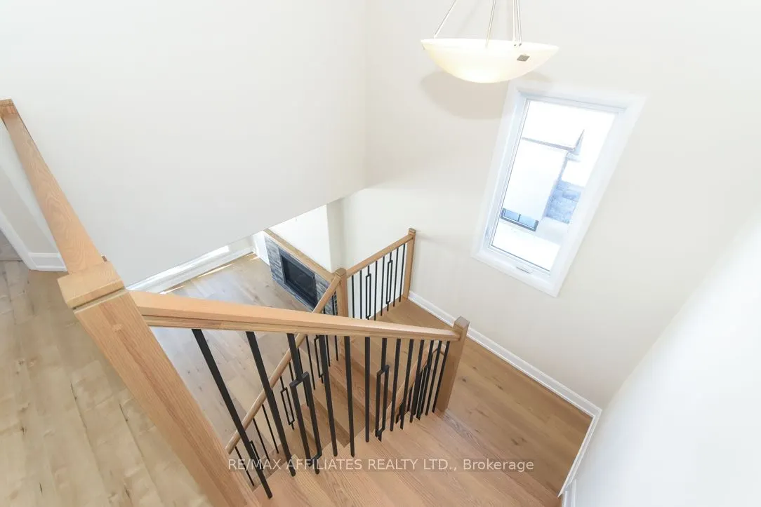 1055 Chablis Crescent