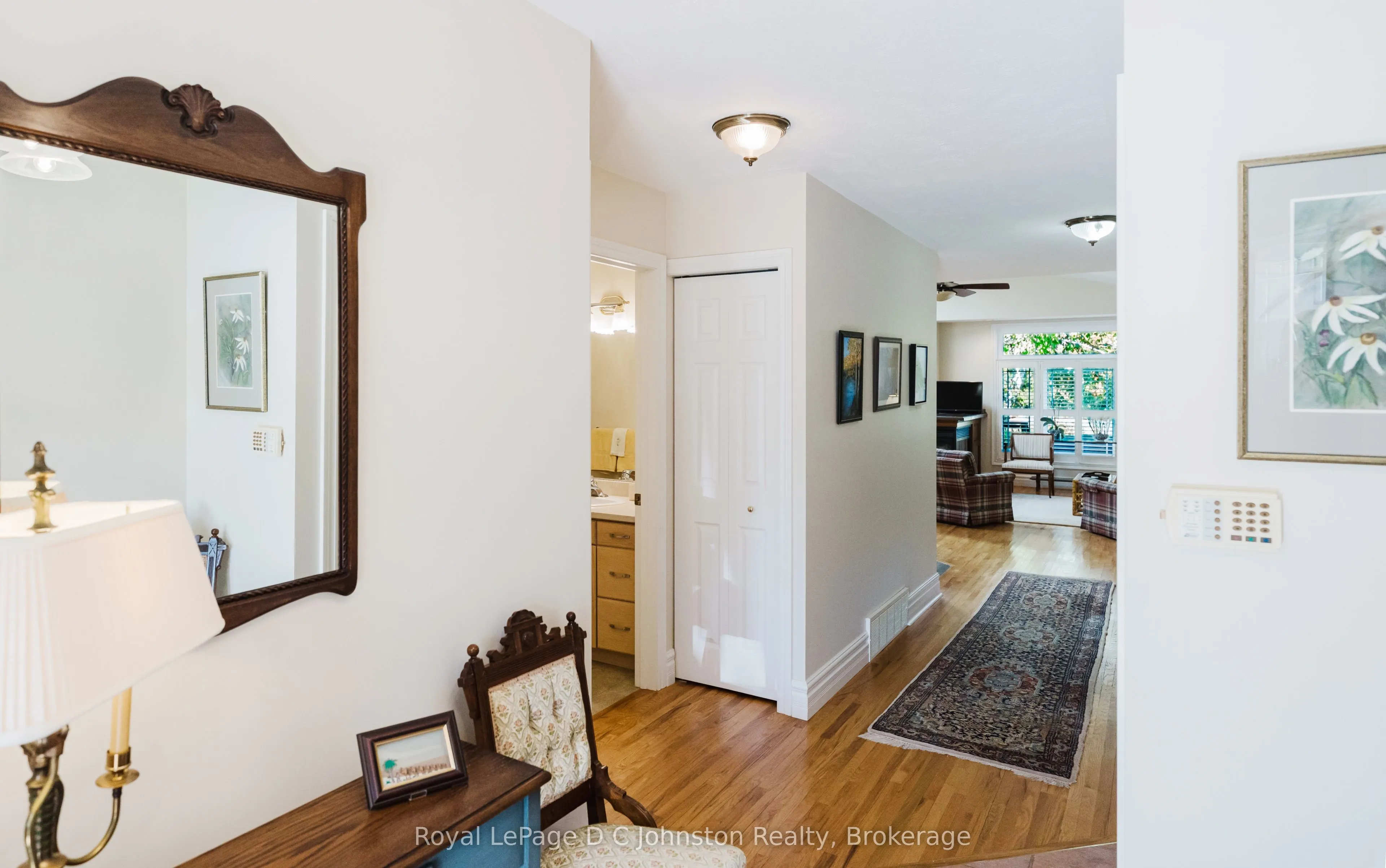 6 Eastgate Drive