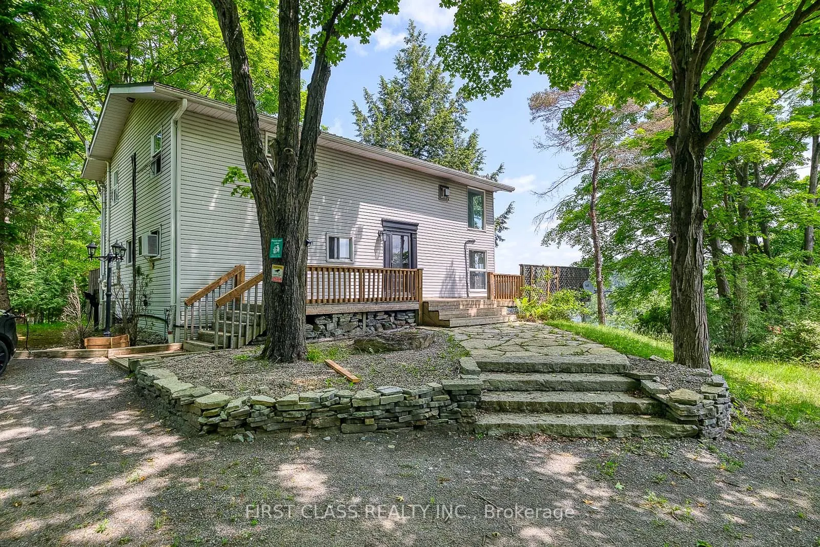 312A Henry Lane