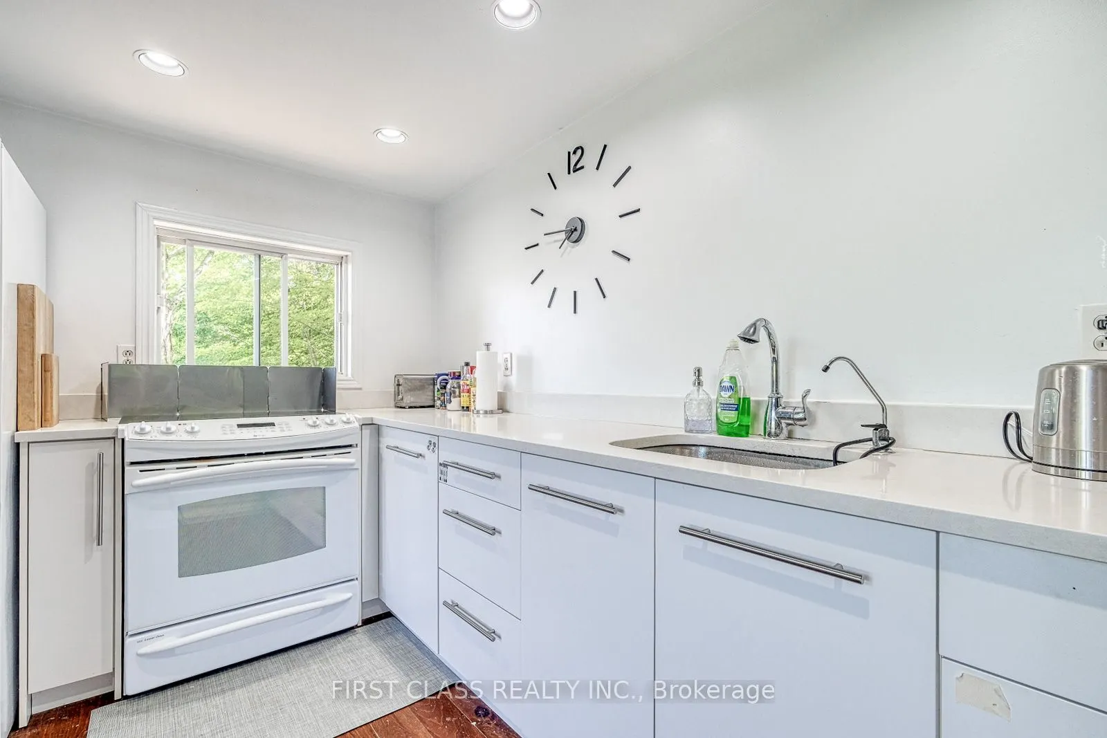 312A Henry Lane