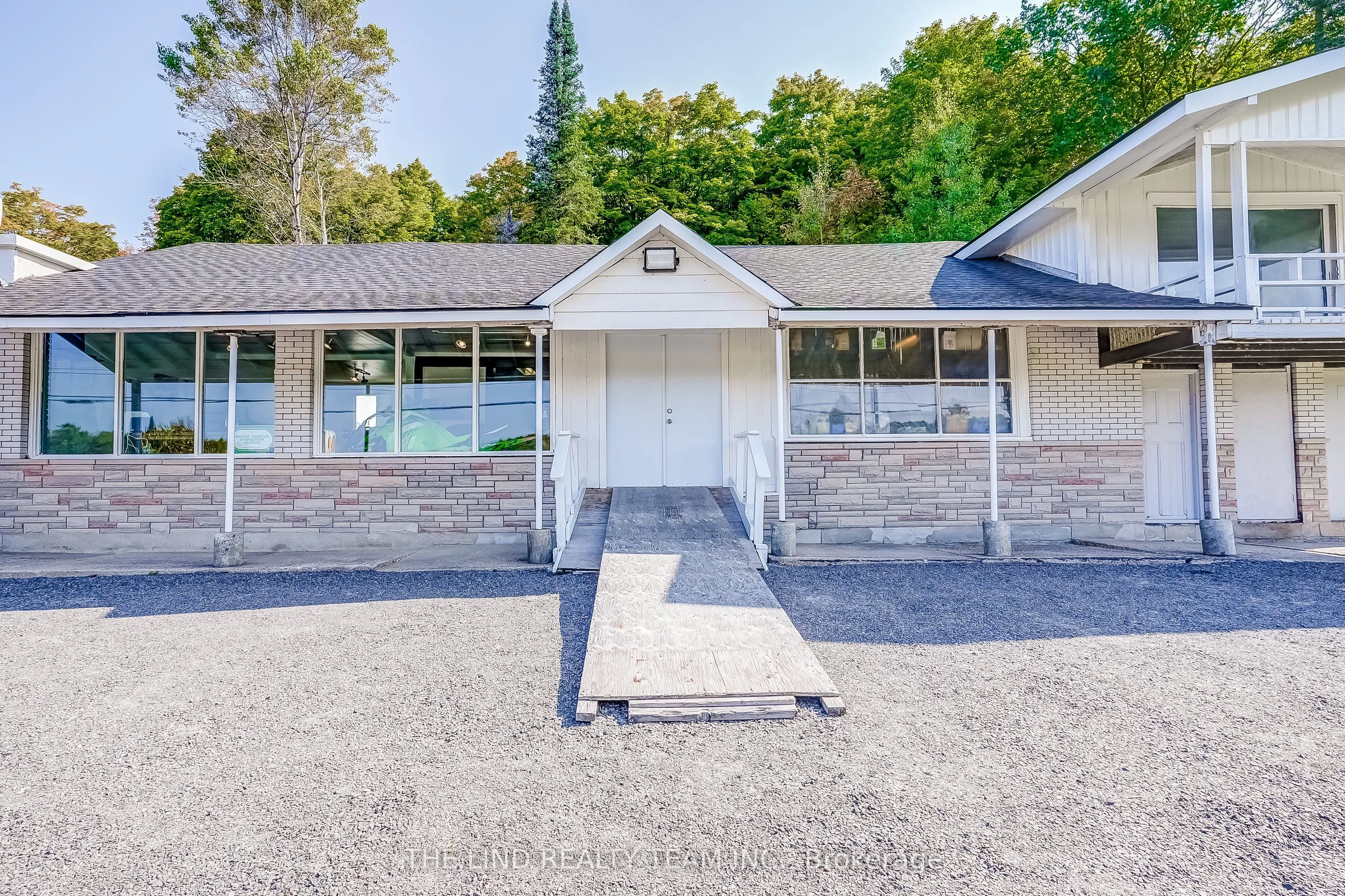 949 Raymond Road