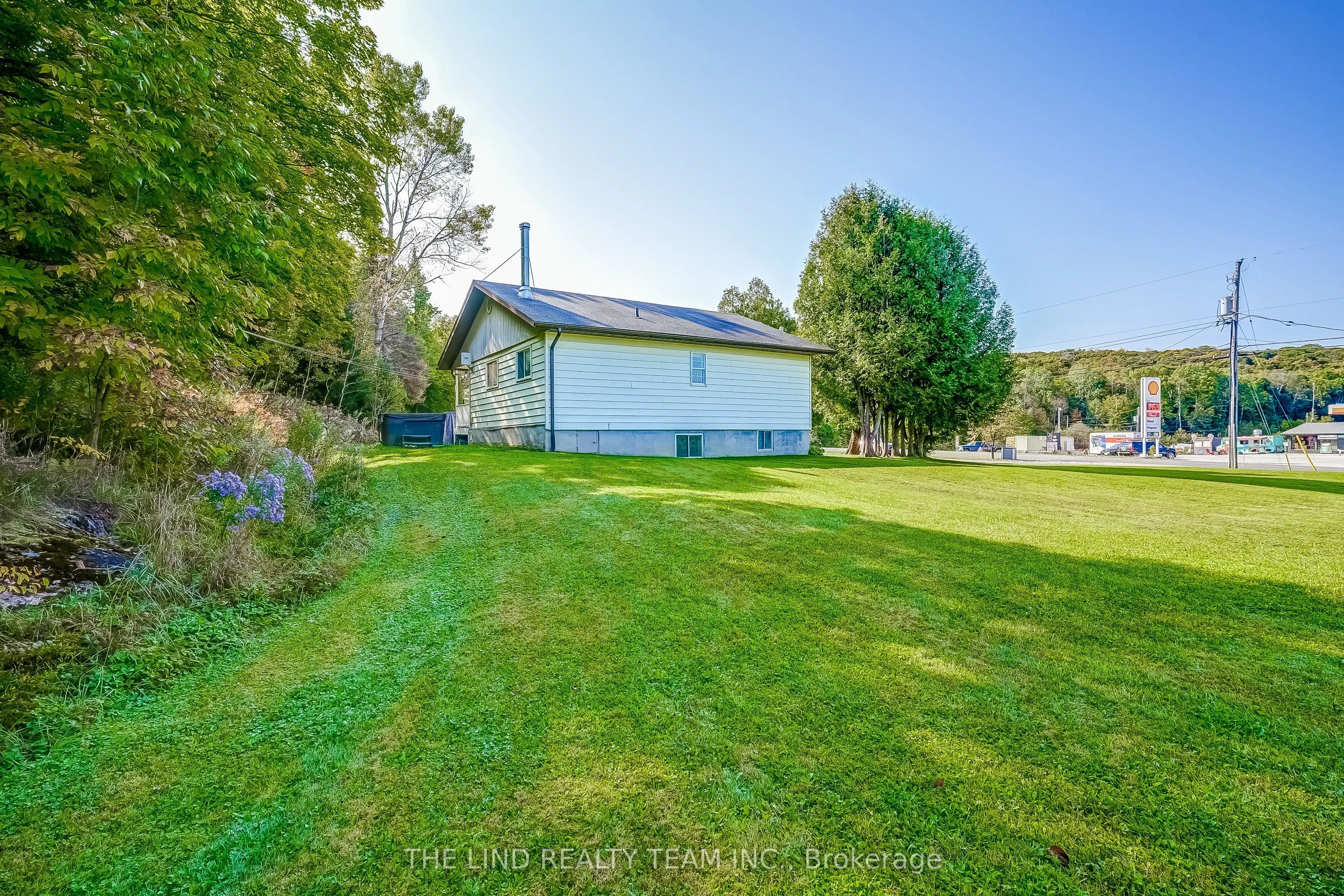 949 Raymond Road