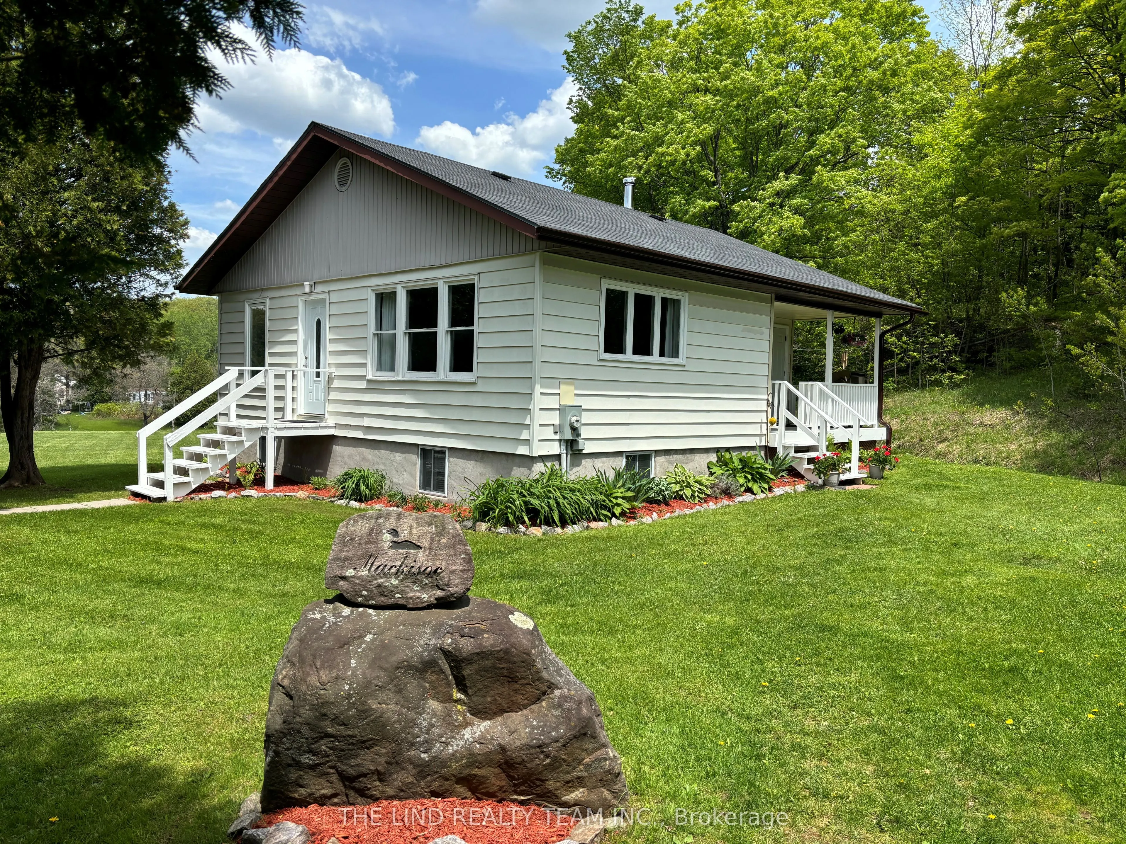949 Raymond Road