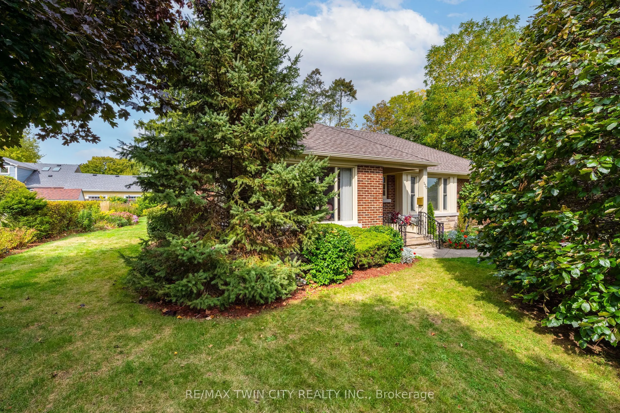 130 Highland Park