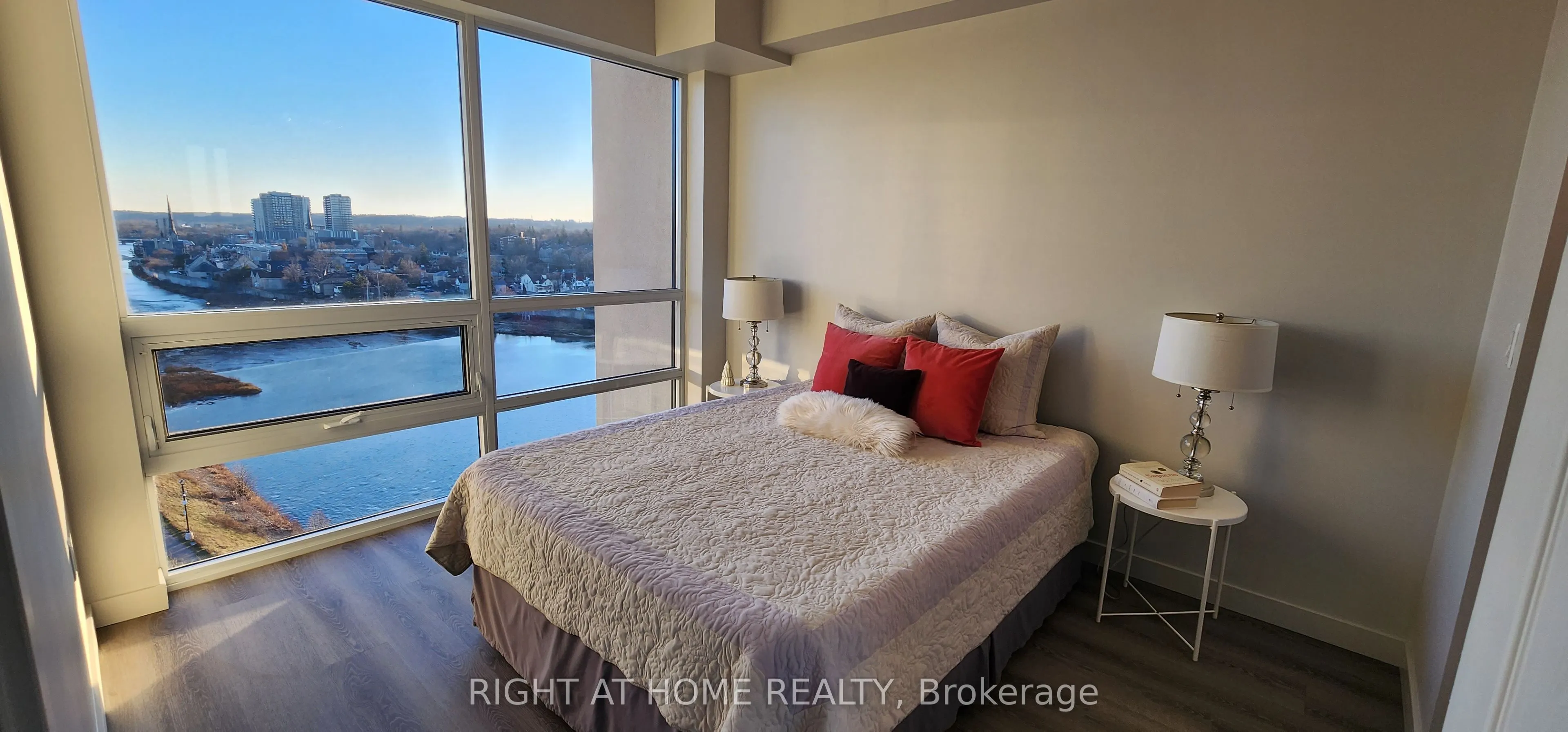 150 Water Street N, #1006