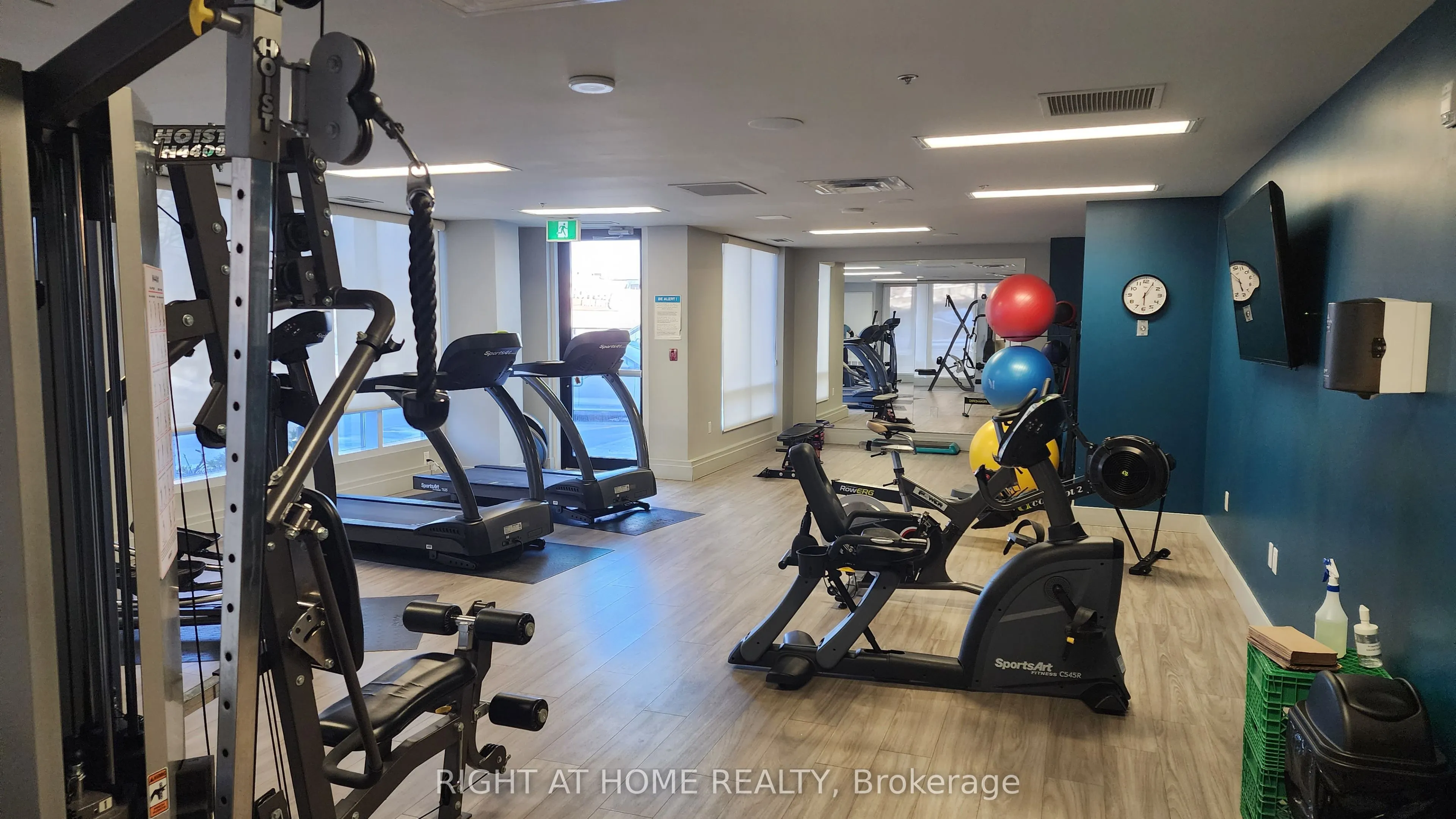 150 Water Street N, #1006