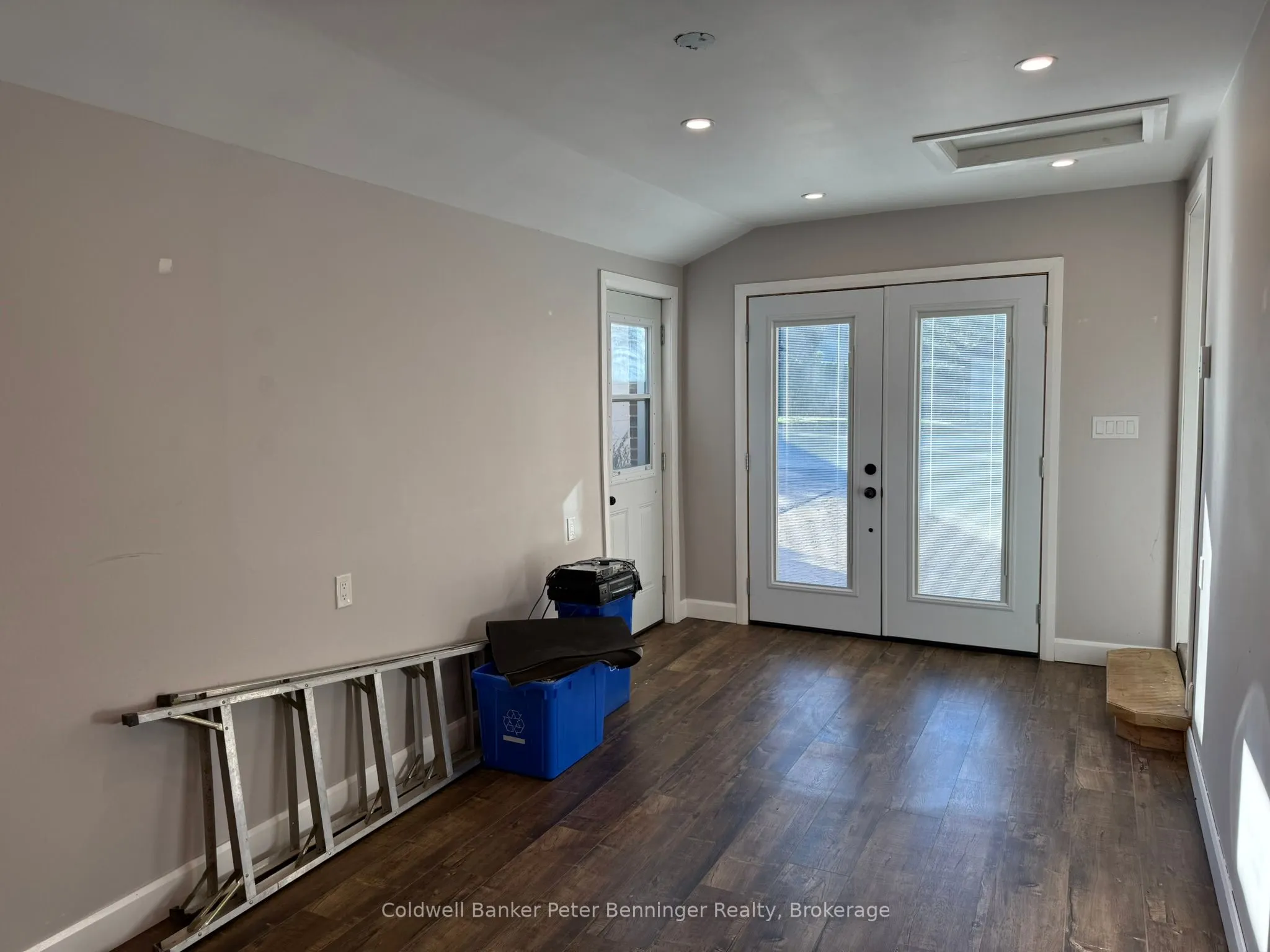 2 Elgin Street