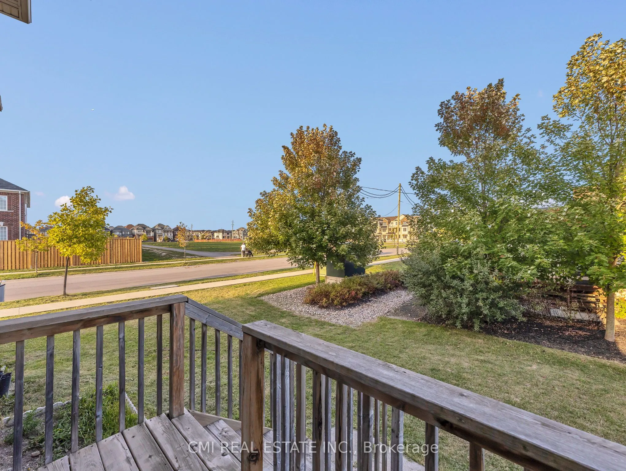 274 Esther Crescent